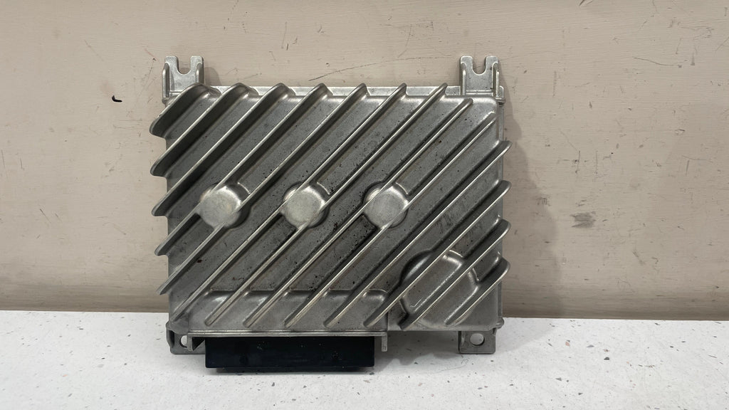 5H0035456A VOLKSWAGEN GOLF 8 SOUND SYSTEM AMPLIFIER
