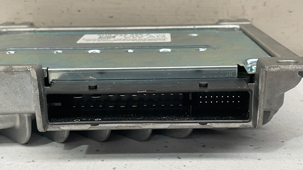 5H0035456A VOLKSWAGEN GOLF 8 SOUND SYSTEM AMPLIFIER
