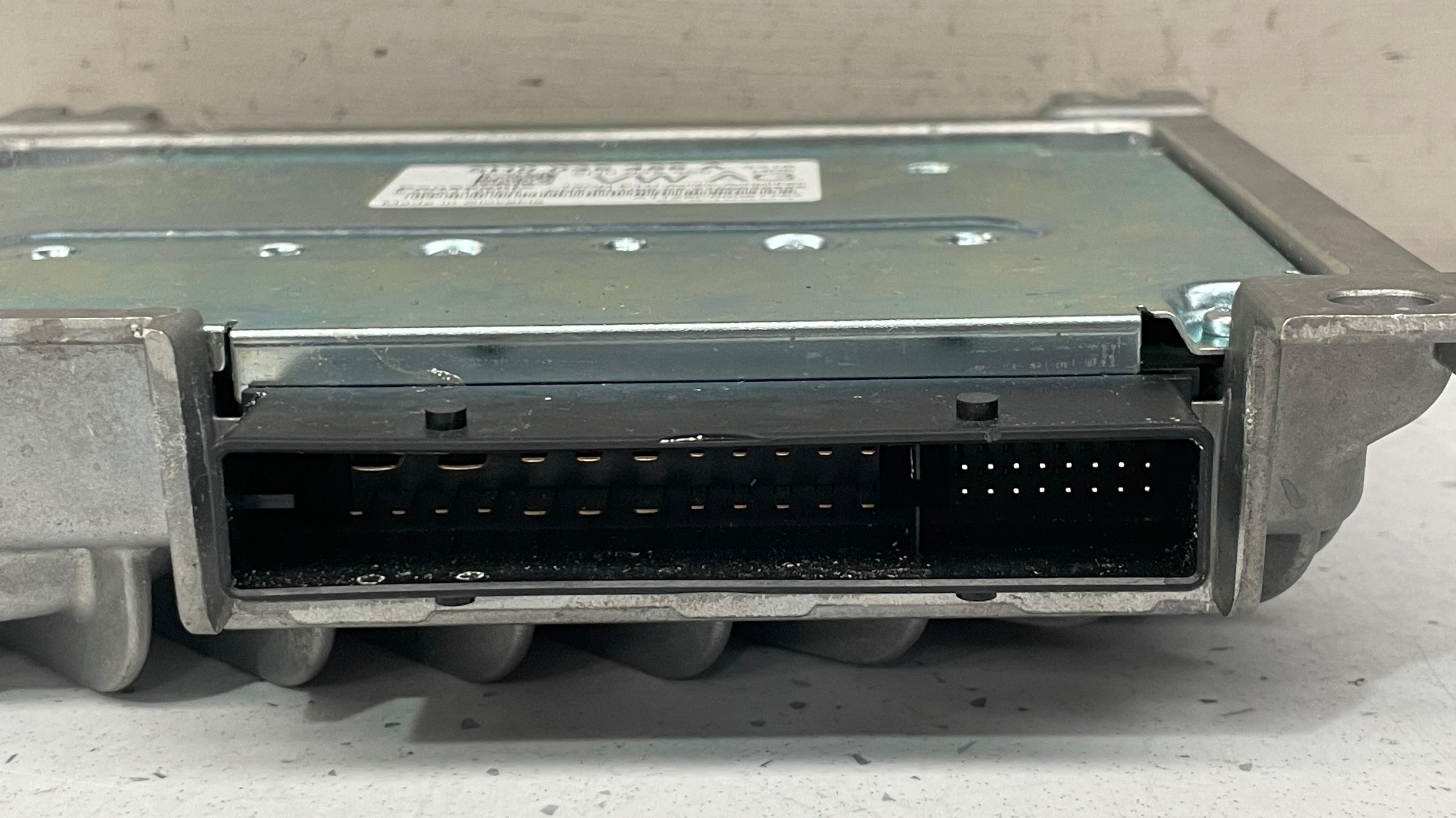 5H0035456A VOLKSWAGEN GOLF 8 SOUND SYSTEM AMPLIFIER
