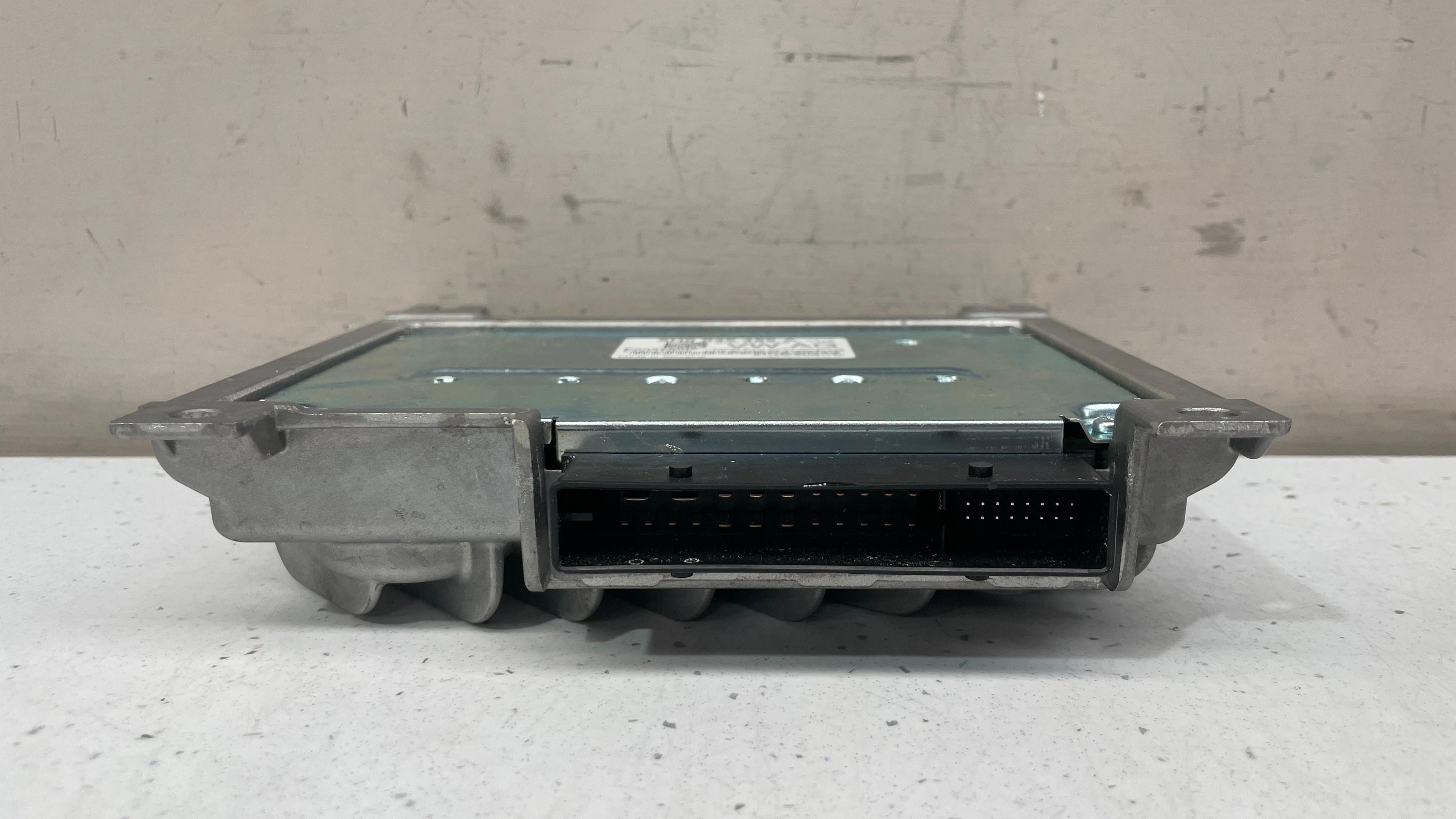 5H0035456A VOLKSWAGEN GOLF 8 SOUND SYSTEM AMPLIFIER