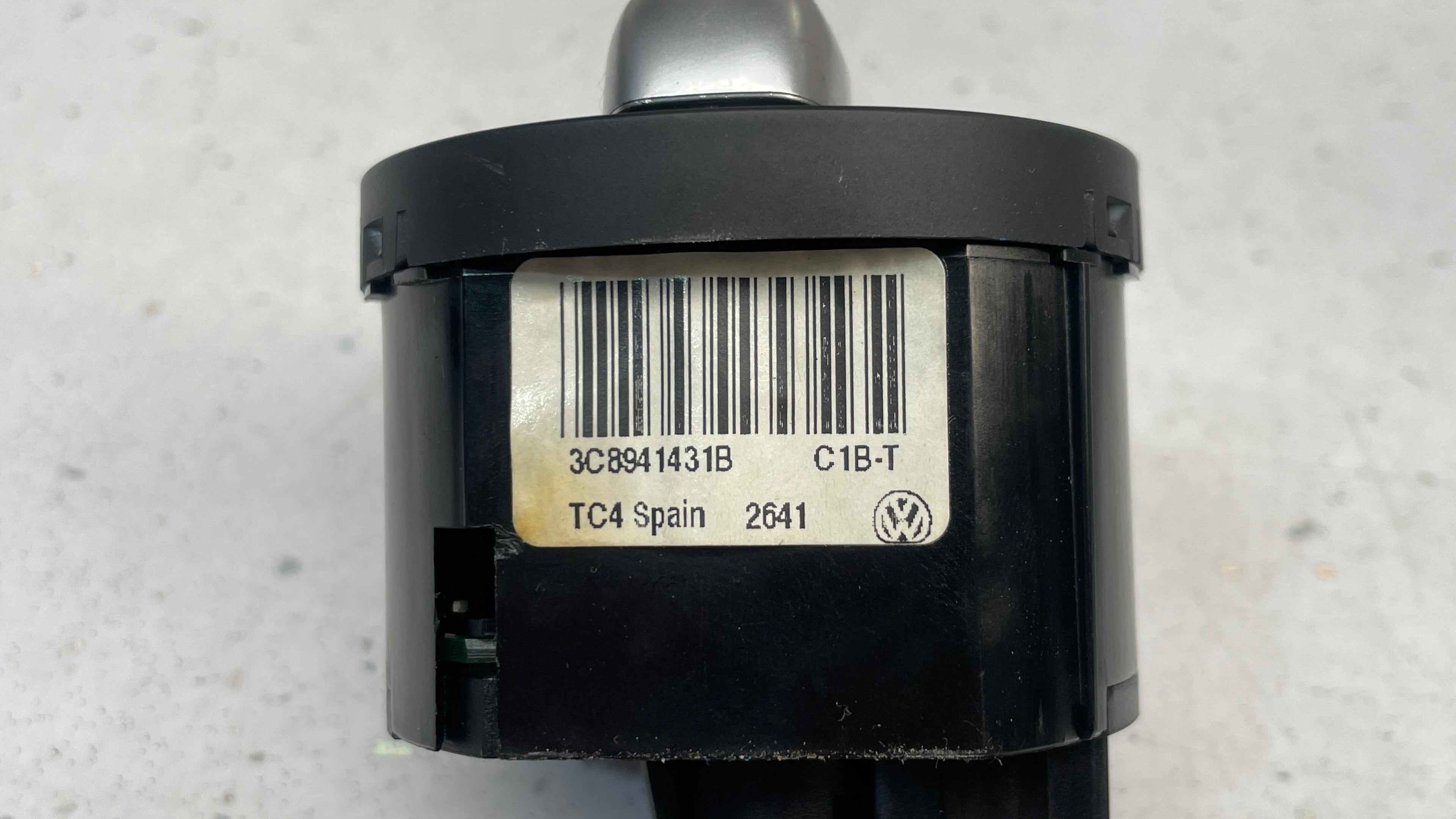 3C8941431B AUDI HEADLIGHT SWITCH CONTROL UNIT