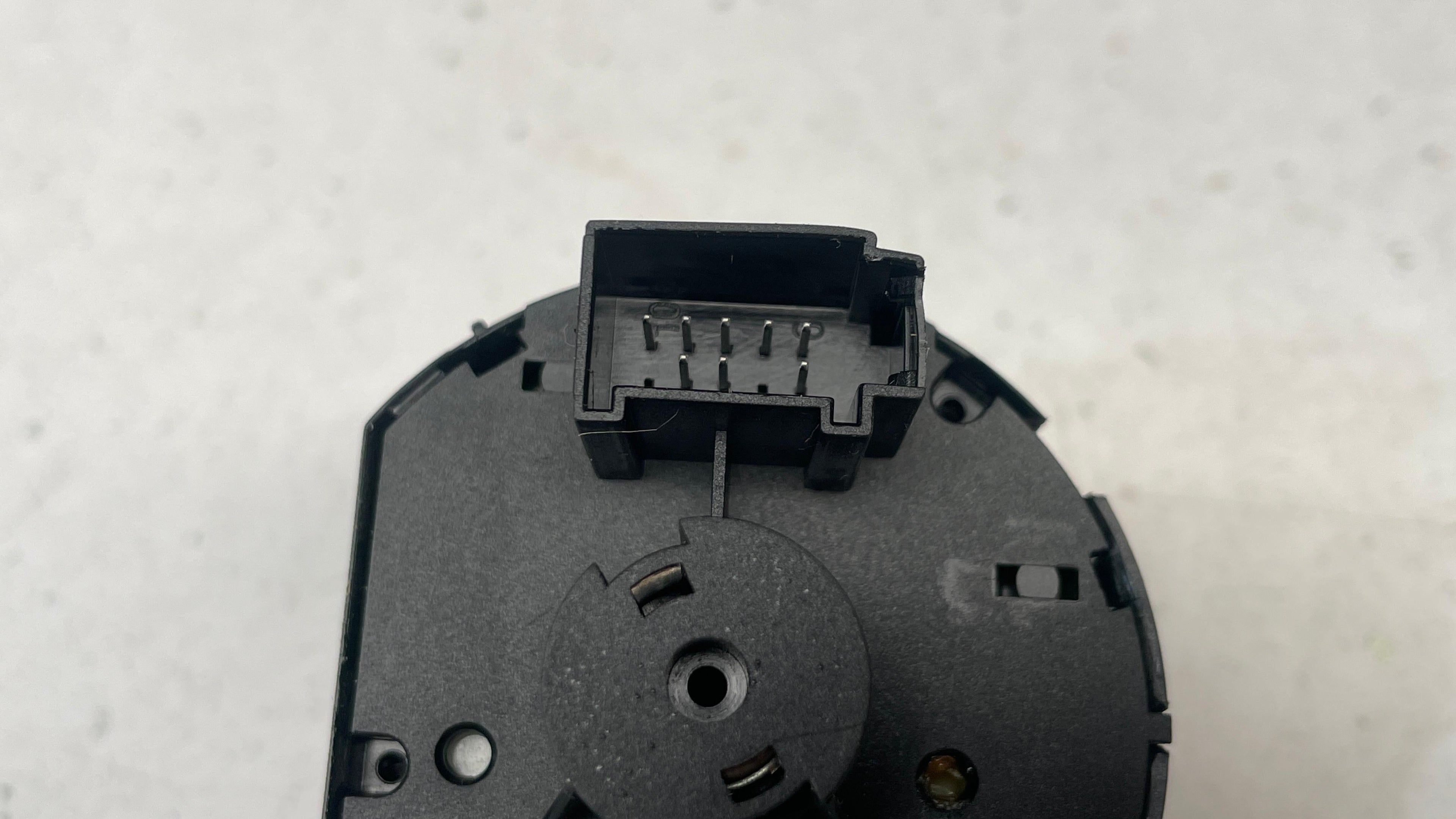 3C8941431B AUDI HEADLIGHT SWITCH CONTROL UNIT