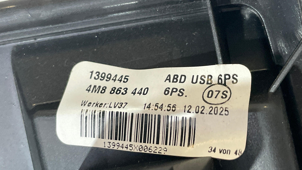 4M8863440 AUDI Q8 REAR CENTER CONSOLE POWER