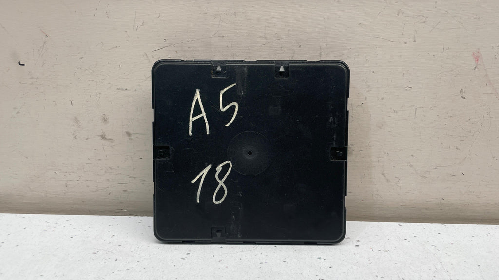 8W1907064AC AUDI A5 BODY COMFORT CONVENIENCE CONTROL MODULE