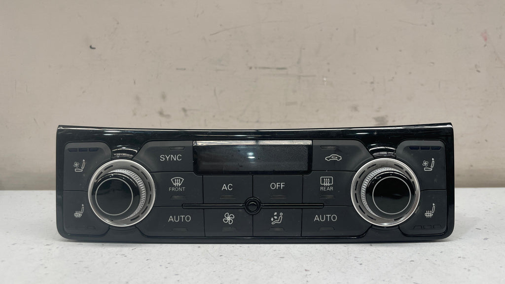 4H0820043H AUDI A8 CLIMATE CONTROL UNIT SWITCH PANEL