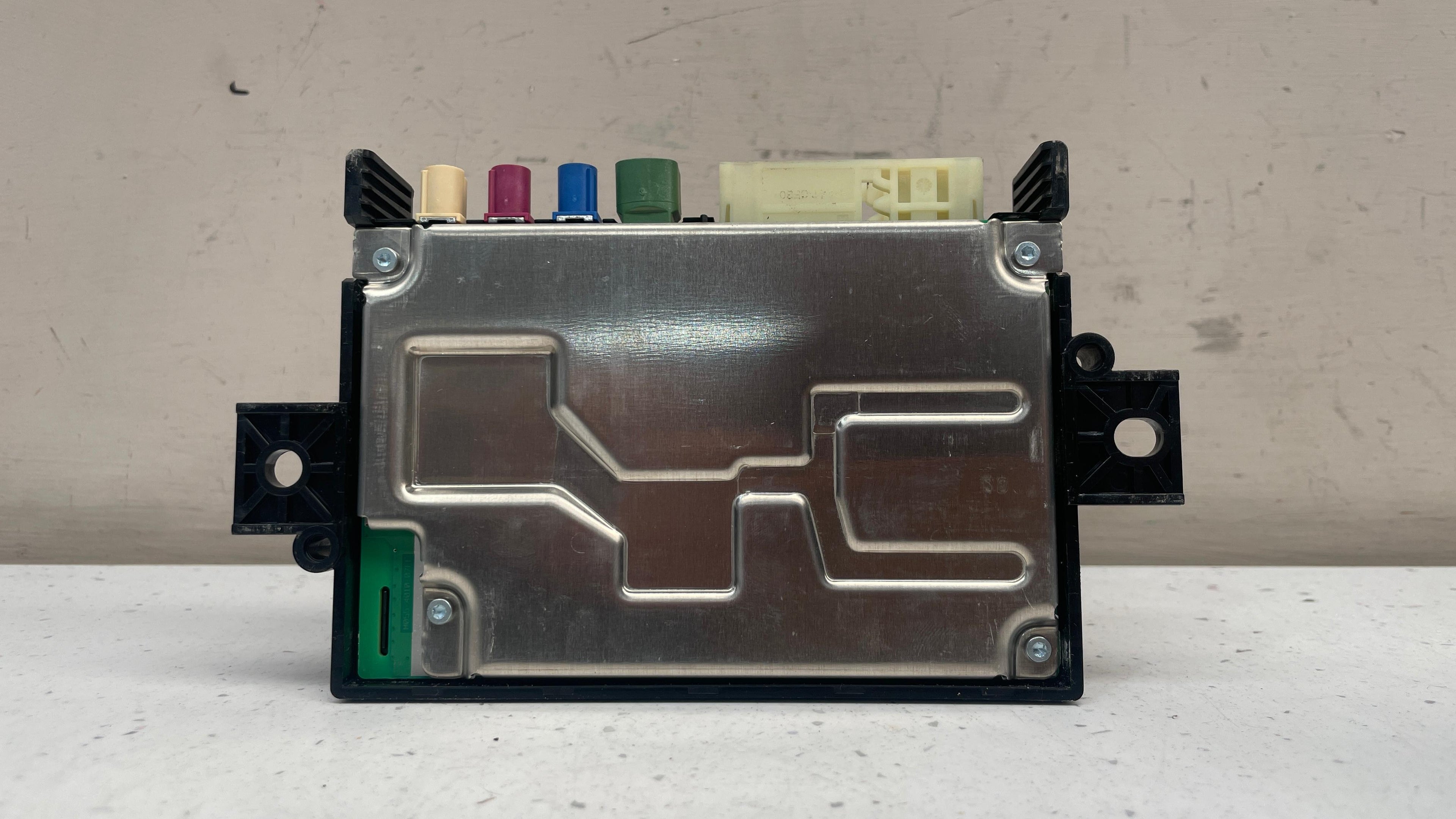 A2139003617 MERCEDES TELEMATIC COMMUNICATION CONTROL MODULE