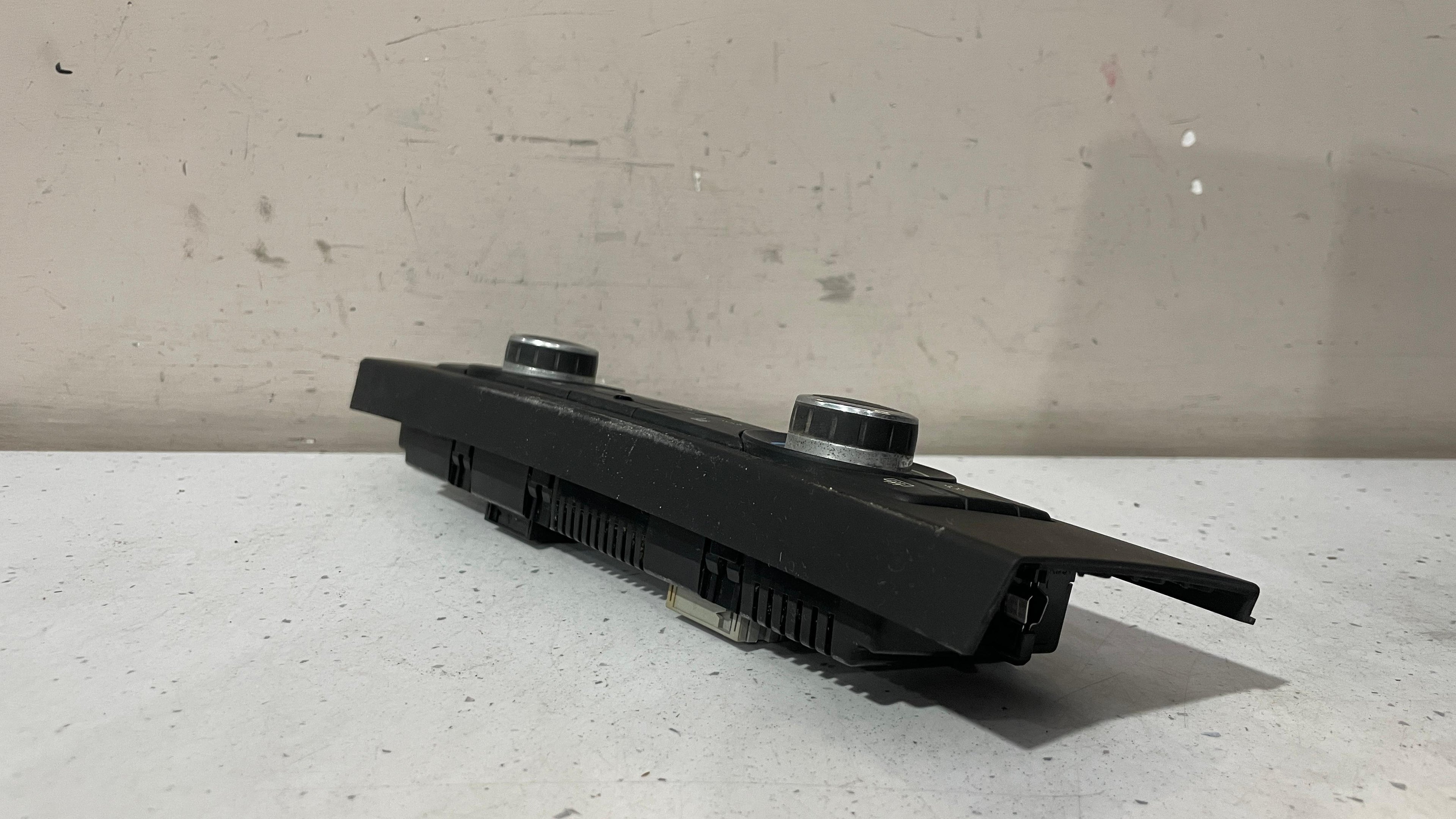 9263304-01 BMW E92 CLIMATE AC CONTROL UNIT