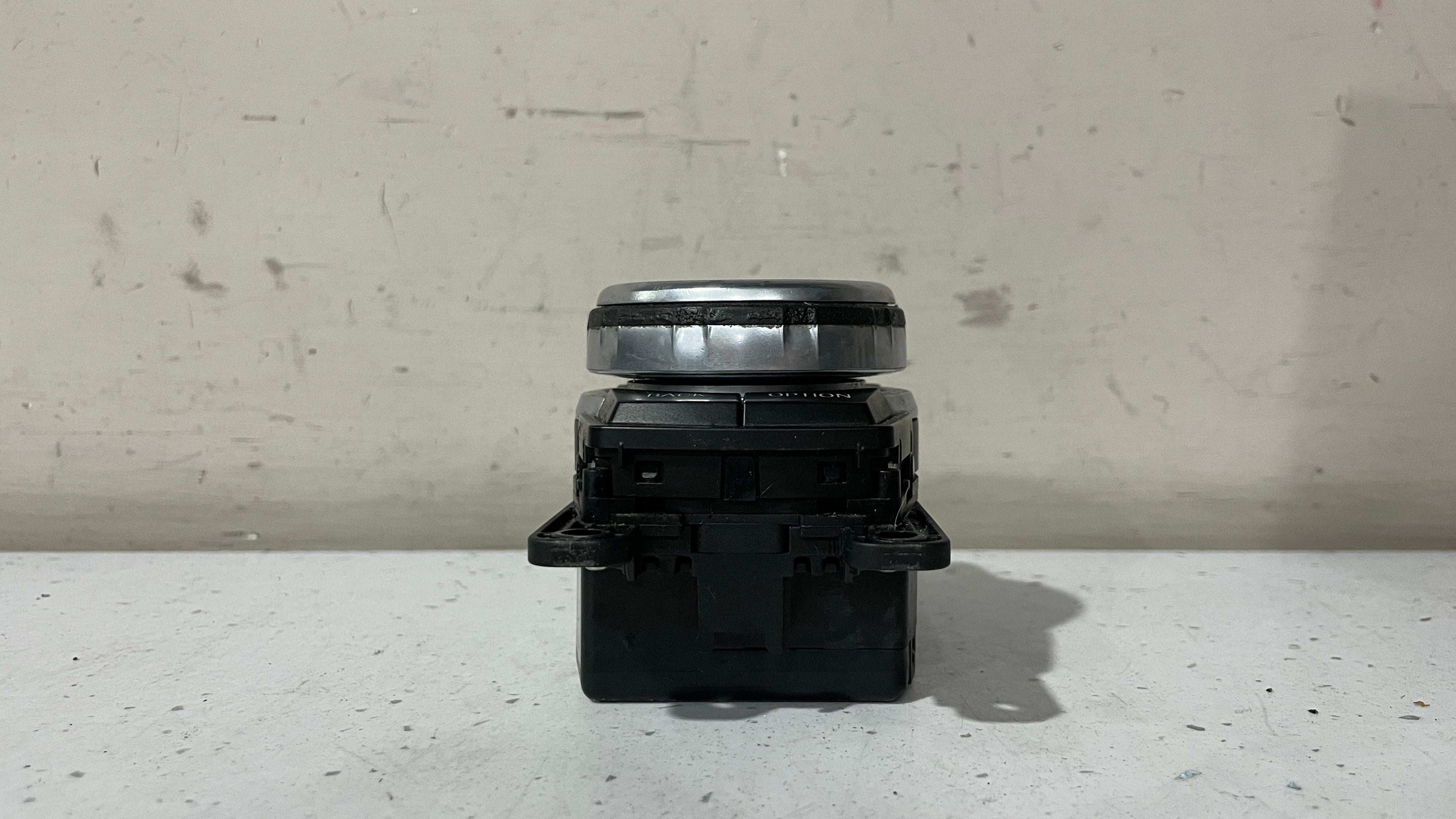 9320288-02 BMW MEDIA SWITCH MOUSE NAVI CONTROLLER