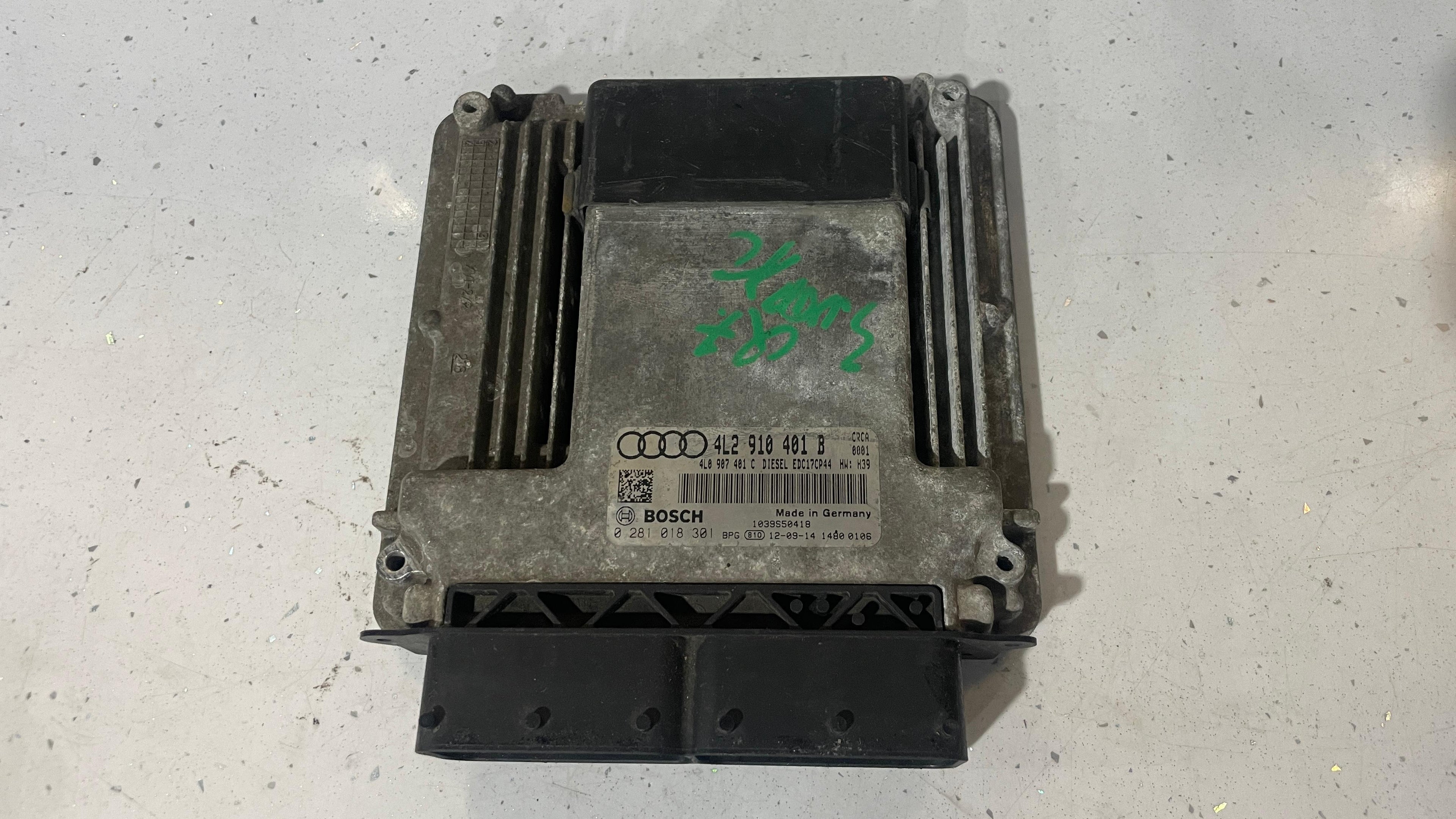 4L2910401B AUDI Q7 ENGINE CONTROL UNIT ECU