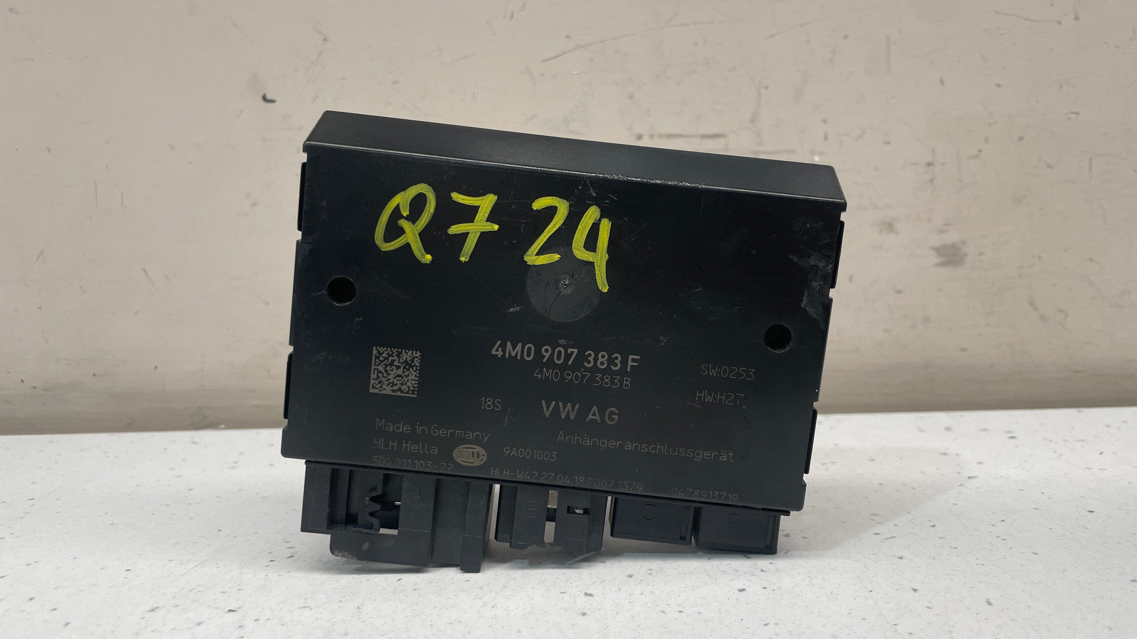 4M0907383F AUDI Q7 TRAILER DETECTION CONTROL UNIT