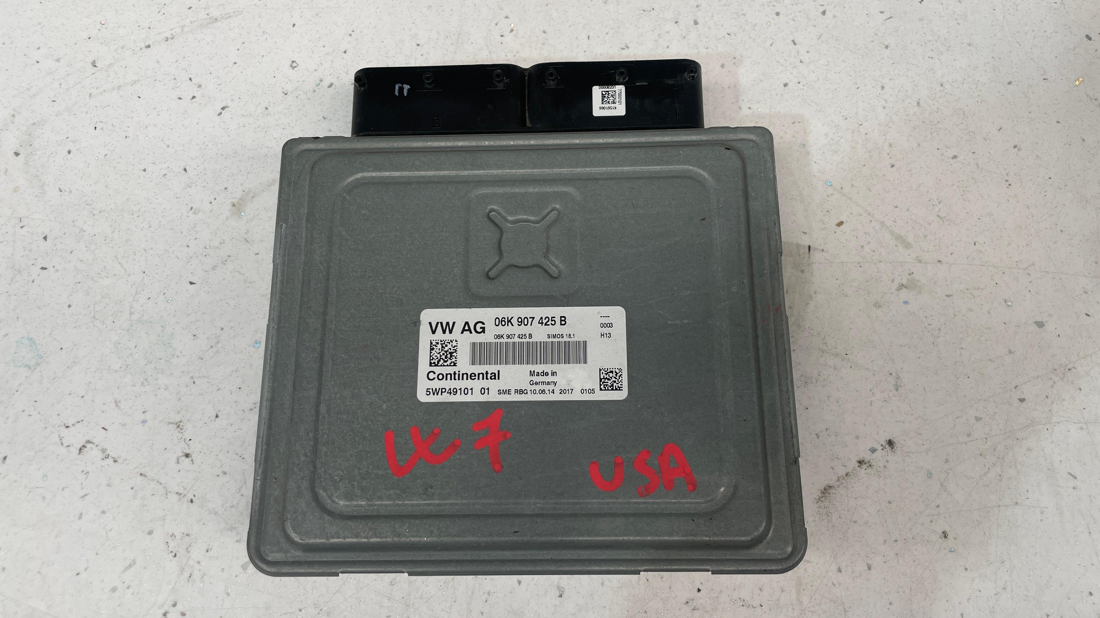 06K907425B VOLKSWAGEN MK7 ENGINE CONTROL UNIT ECU