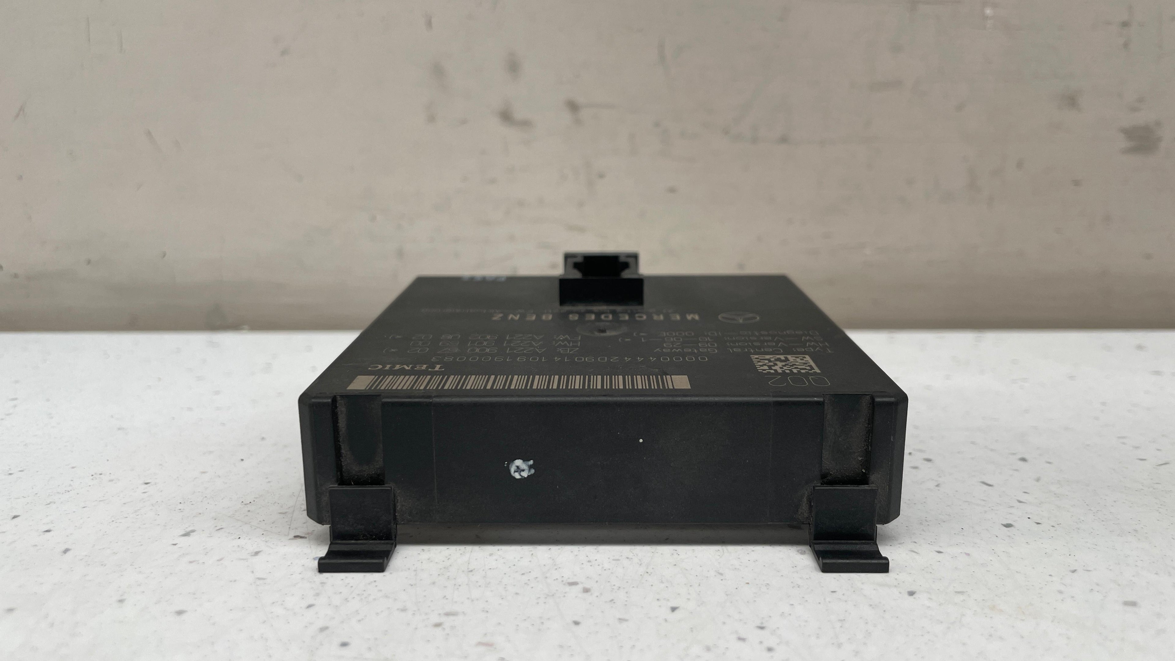 A2219006702 MERCEDES W221 GATEWAY CONTROL MODULE ECU