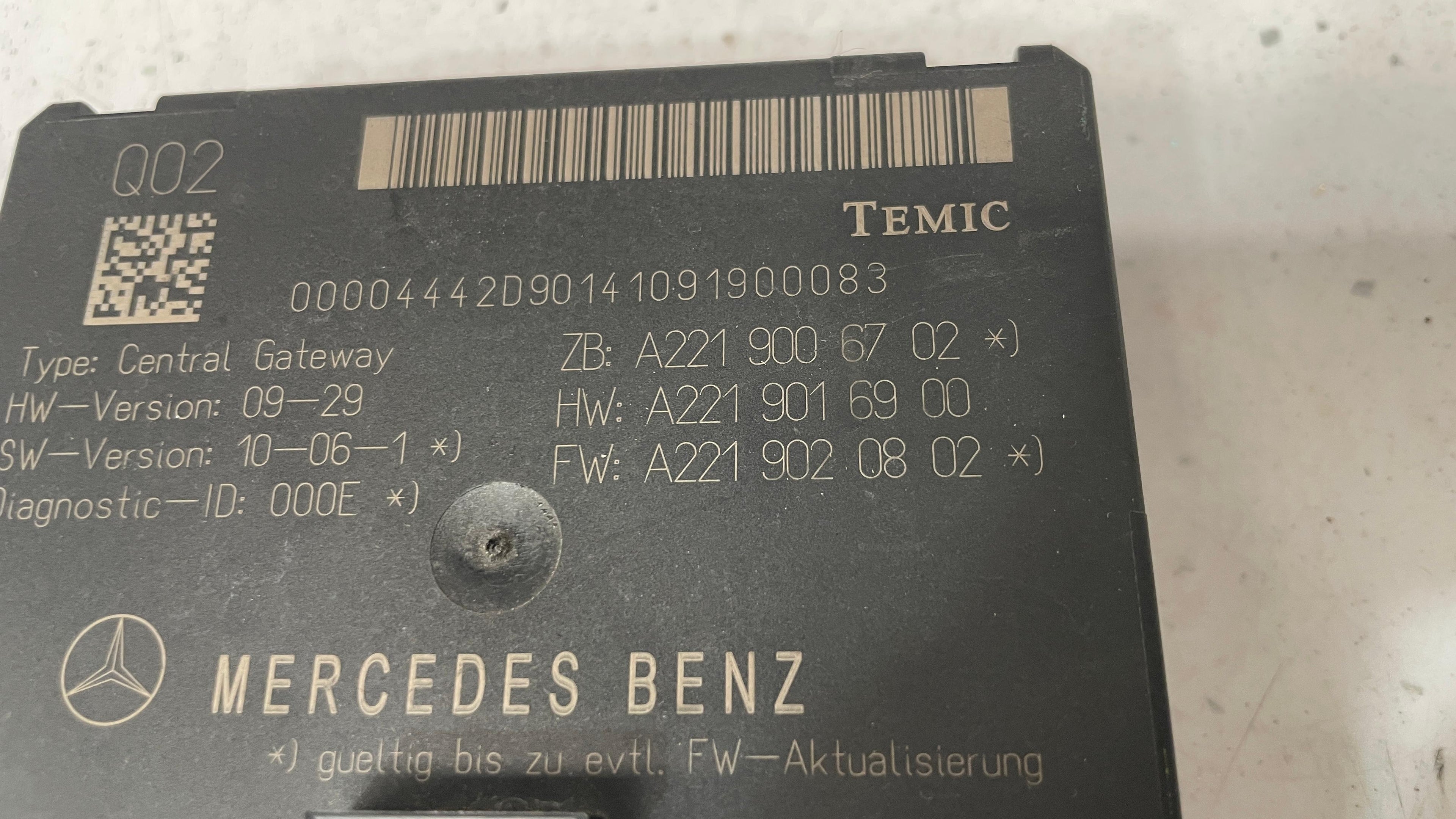 A2219006702 MERCEDES W221 GATEWAY CONTROL MODULE ECU