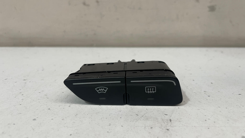 AM5T-18K574AC FORD FOCUS WINDSCREEN HEATER SWITCH