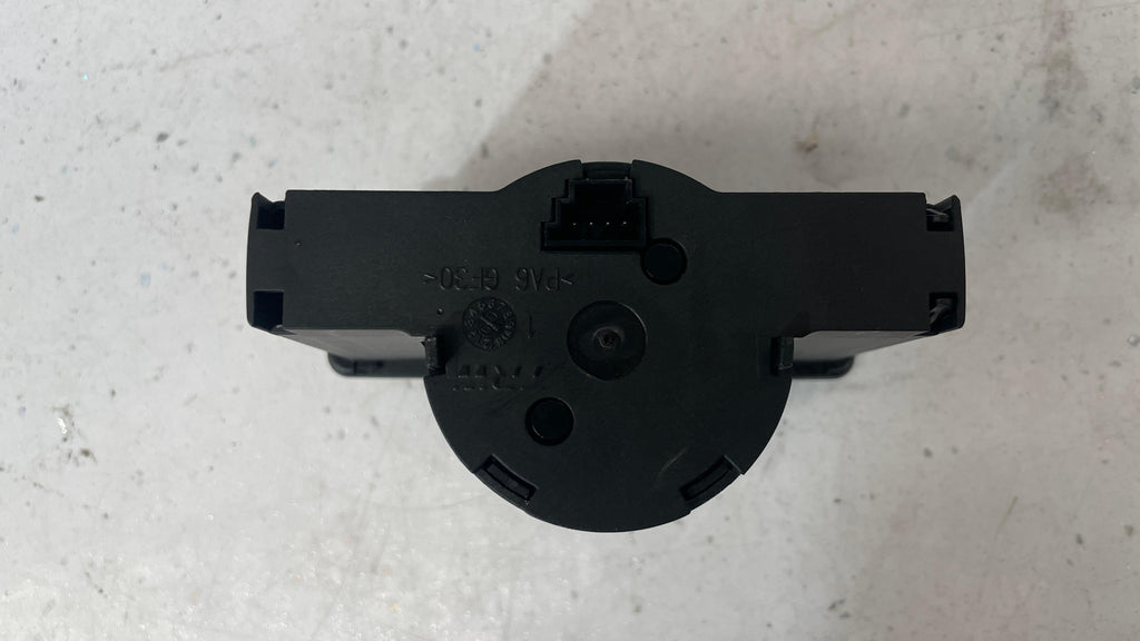 A2045453004 MERCEDES W204 HEADLIGHT SWITCH CONTROL PANEL