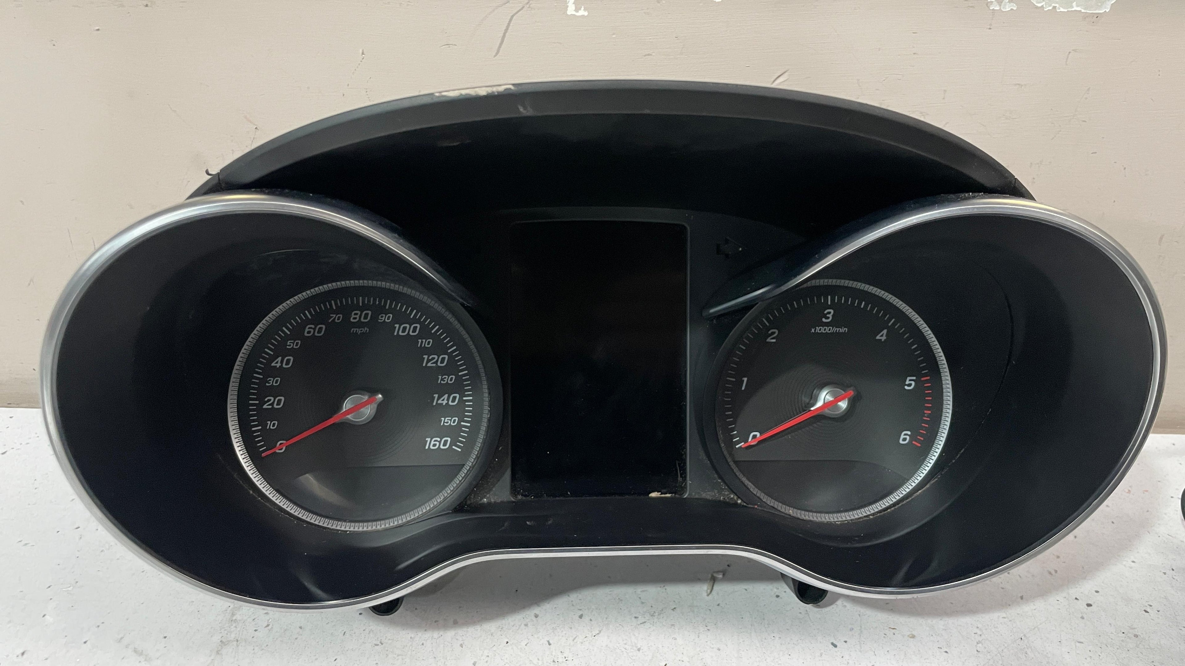 A2059007133 MERCEDES GLC INSTRUMENT CLUSTER PANEL