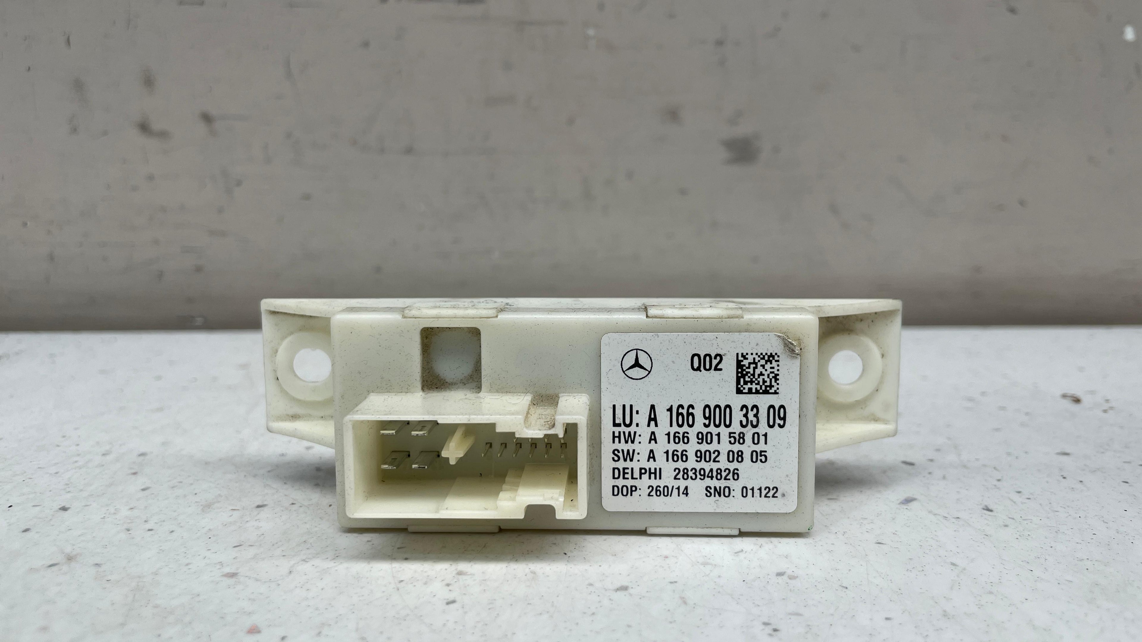 A1669003309 MERCEDES W166 HEADLIGHT RANGE ADJUSTER CONTROL