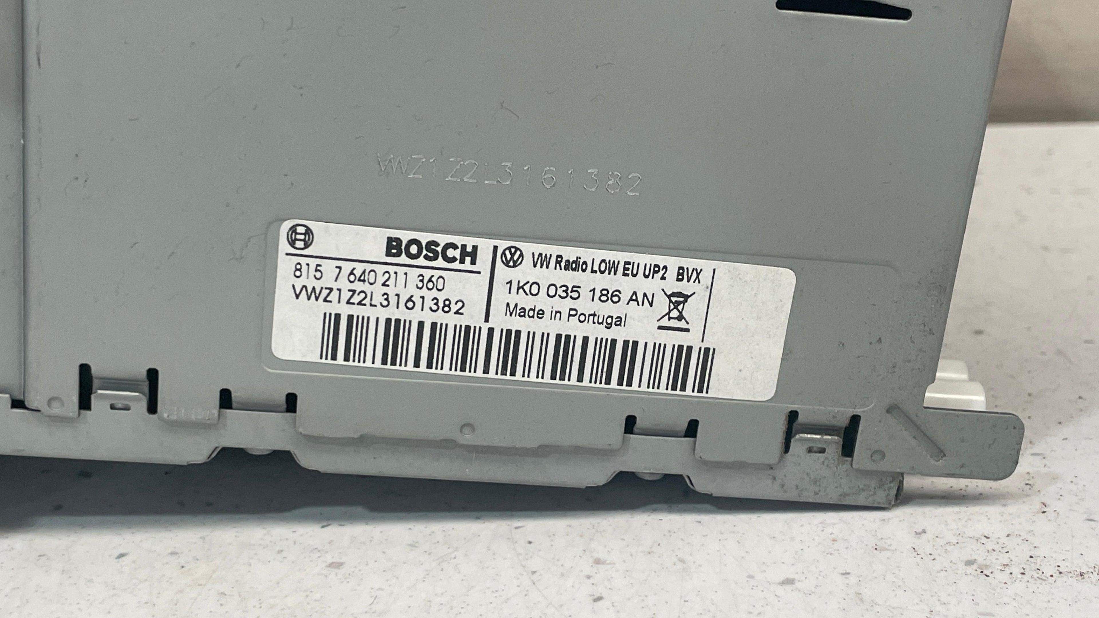 1K0035186AN VOLKSWAGEN GOLF AUDIO SYSTEM RADIO CD