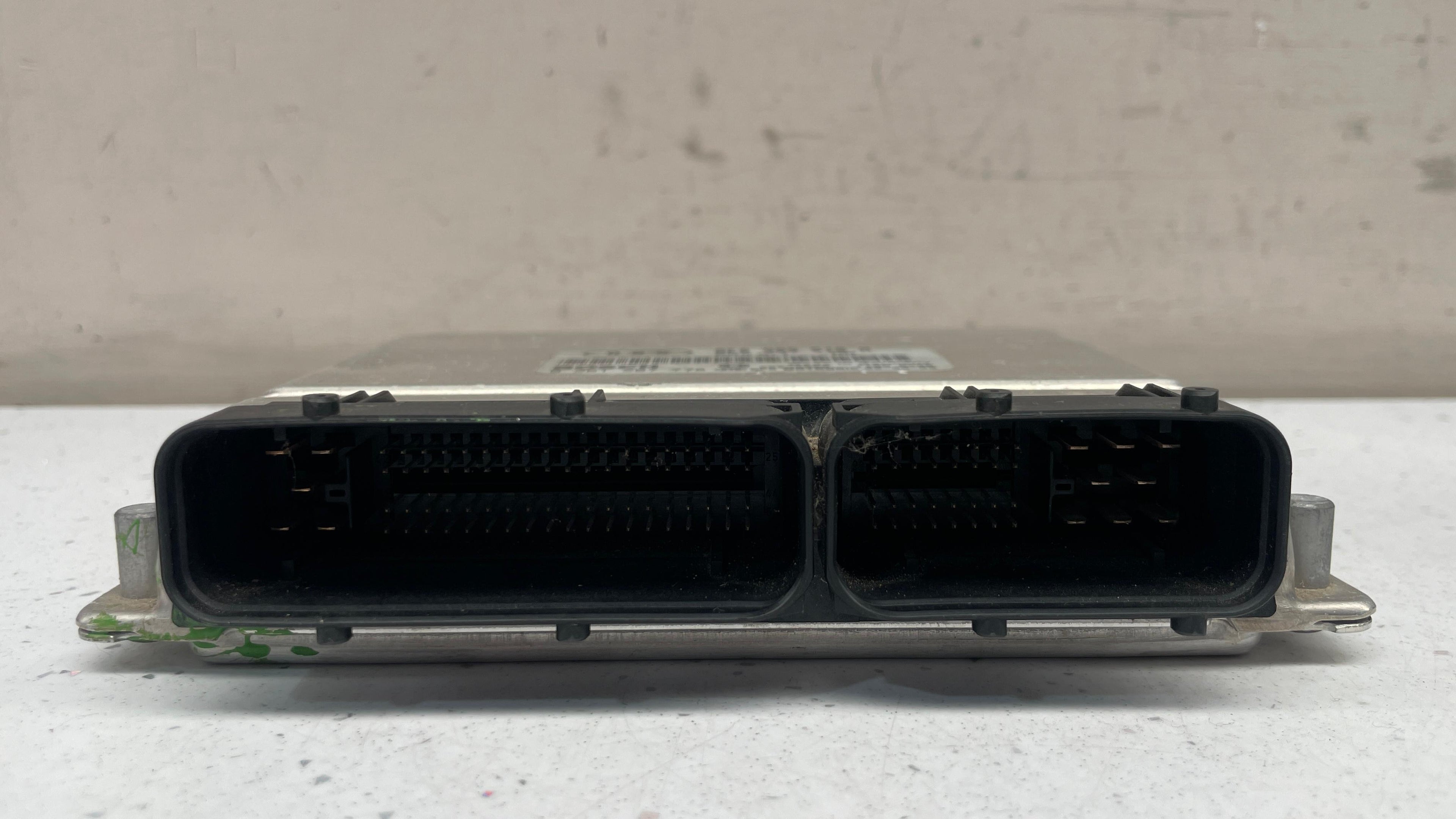 8E0909518M AUDI A4 ENGINE CONTROL UNIT ECU