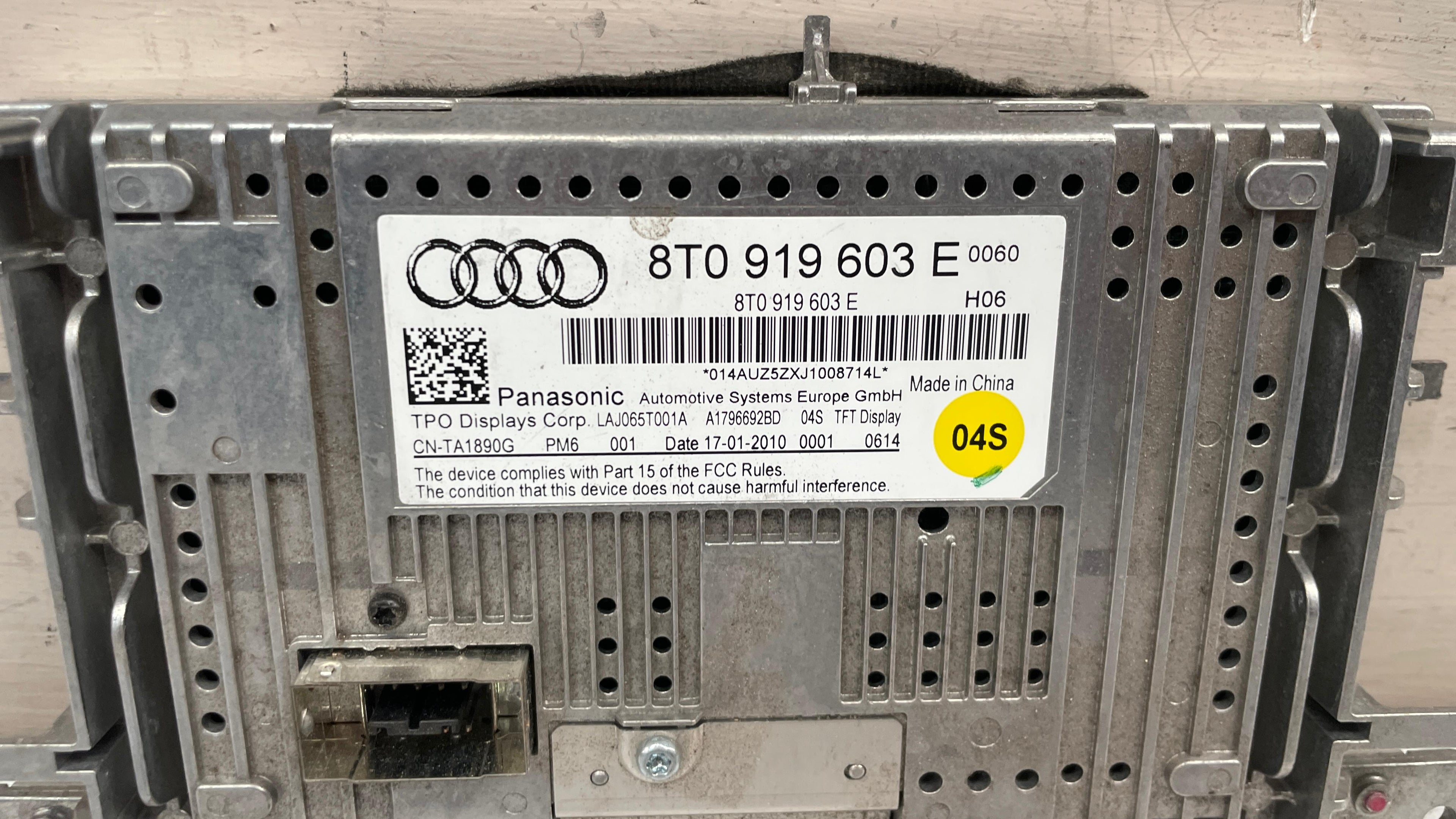 8T0919603E AUDI A4 NAVIGATION DISPLAY SCREEN UNIT