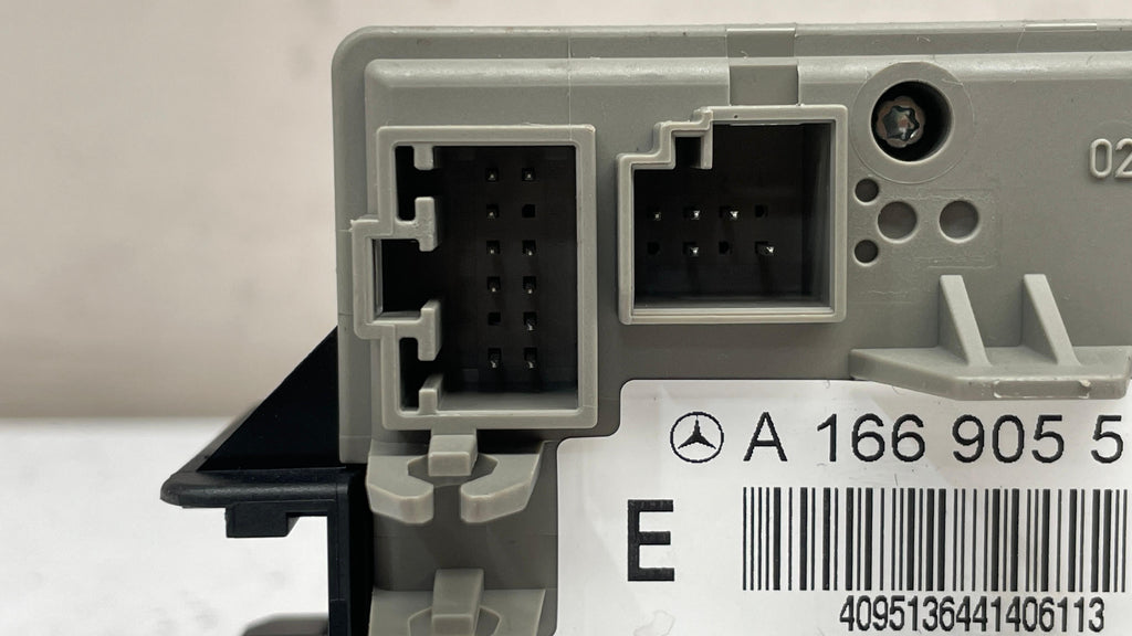 A1669055100 MERCEDES W166 IGNITION KEY  SWITCH MODULE