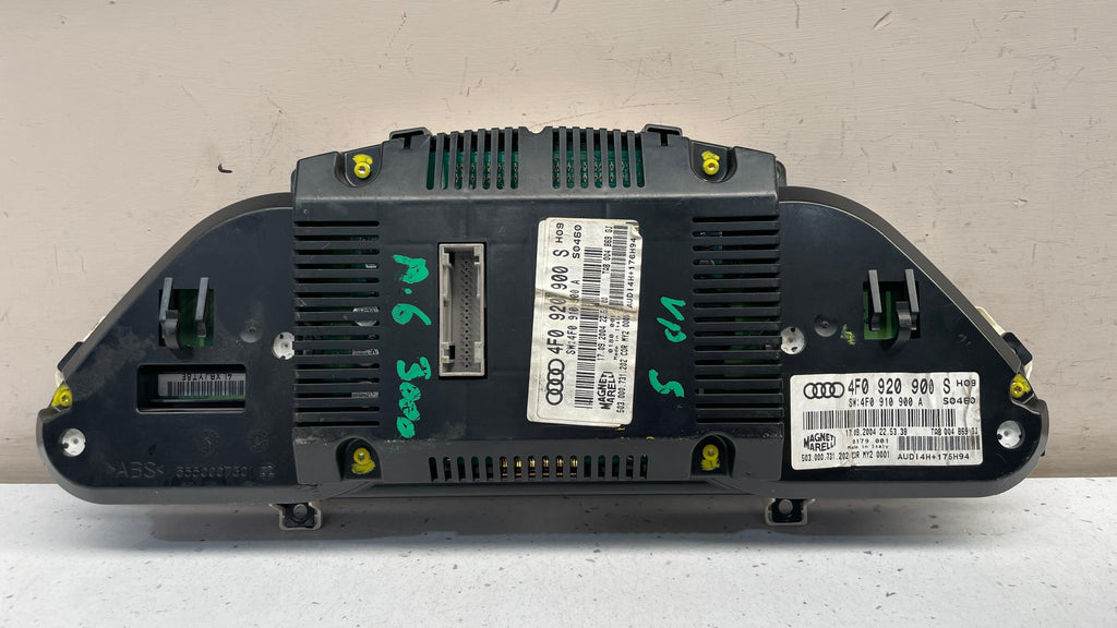 4F0920900S AUDI A6 INSTRUMENT CLUSTER PANEL