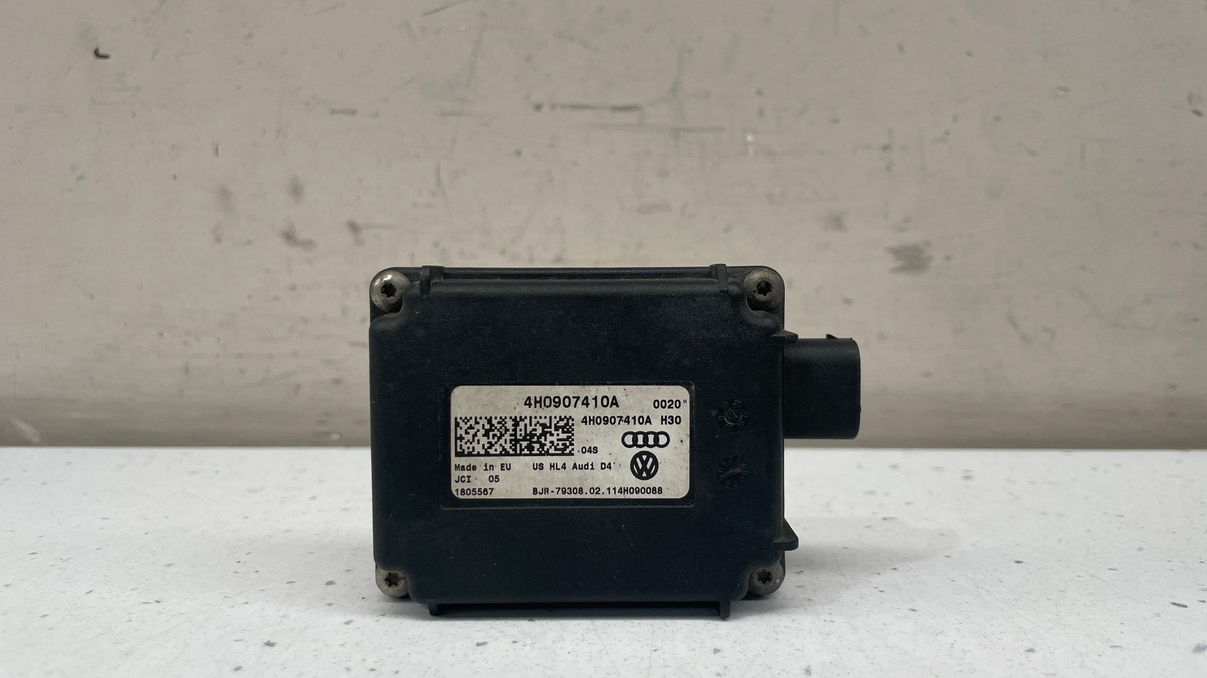 4H0907410A AUDI A8 HOMELINK GARAGE OPENER
