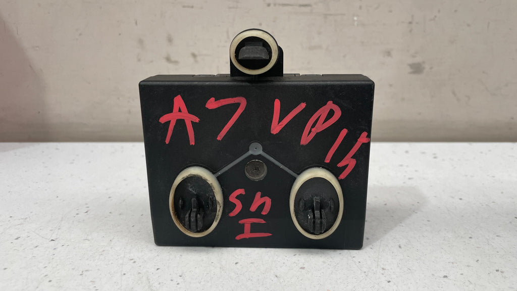 4G8959792J AUDI A7 FRONT RIGHT DOOR WINDOW CONTROL