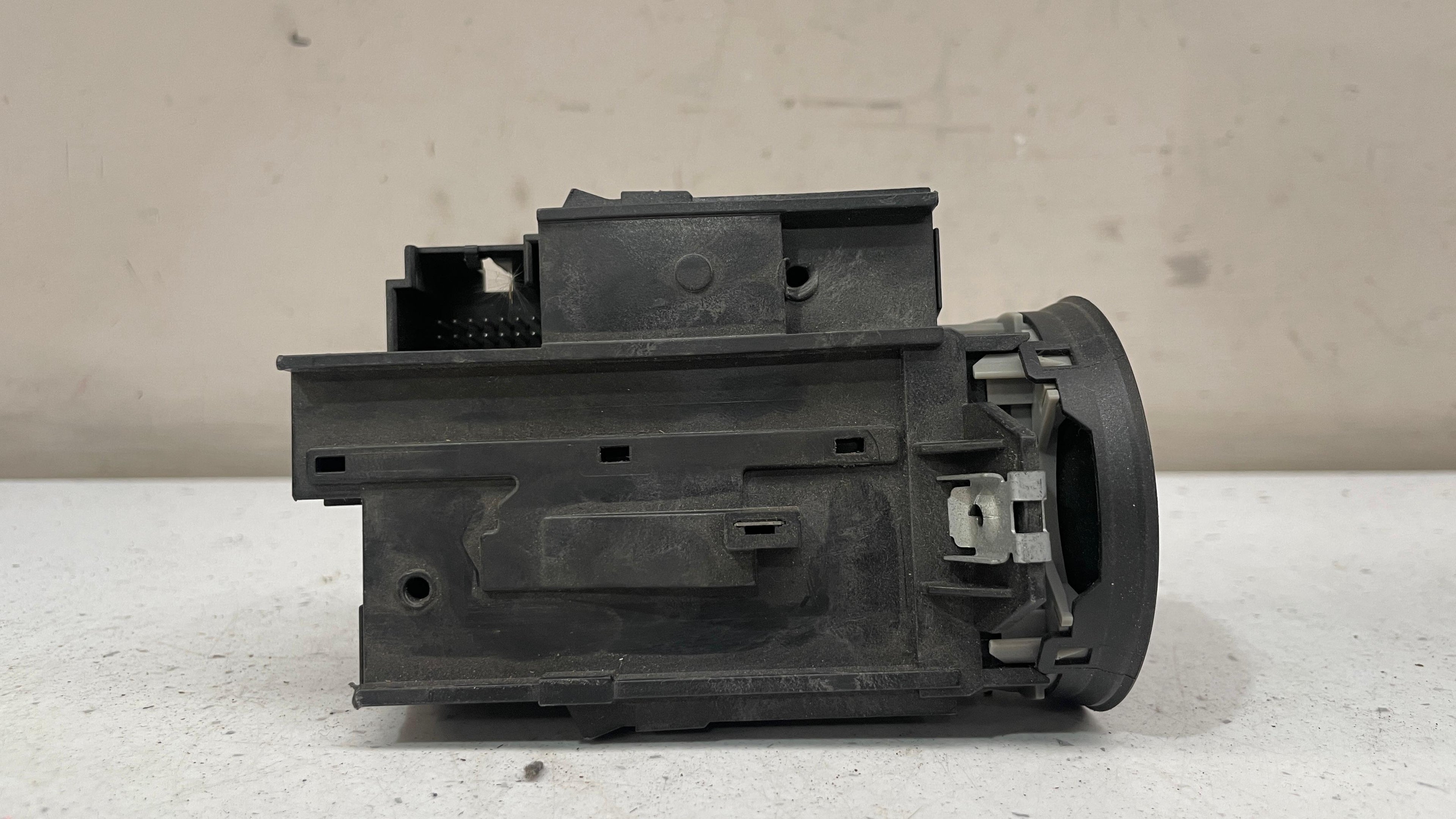 3C0905843T PASSAT IGNITION KEY LOCK SWITCH