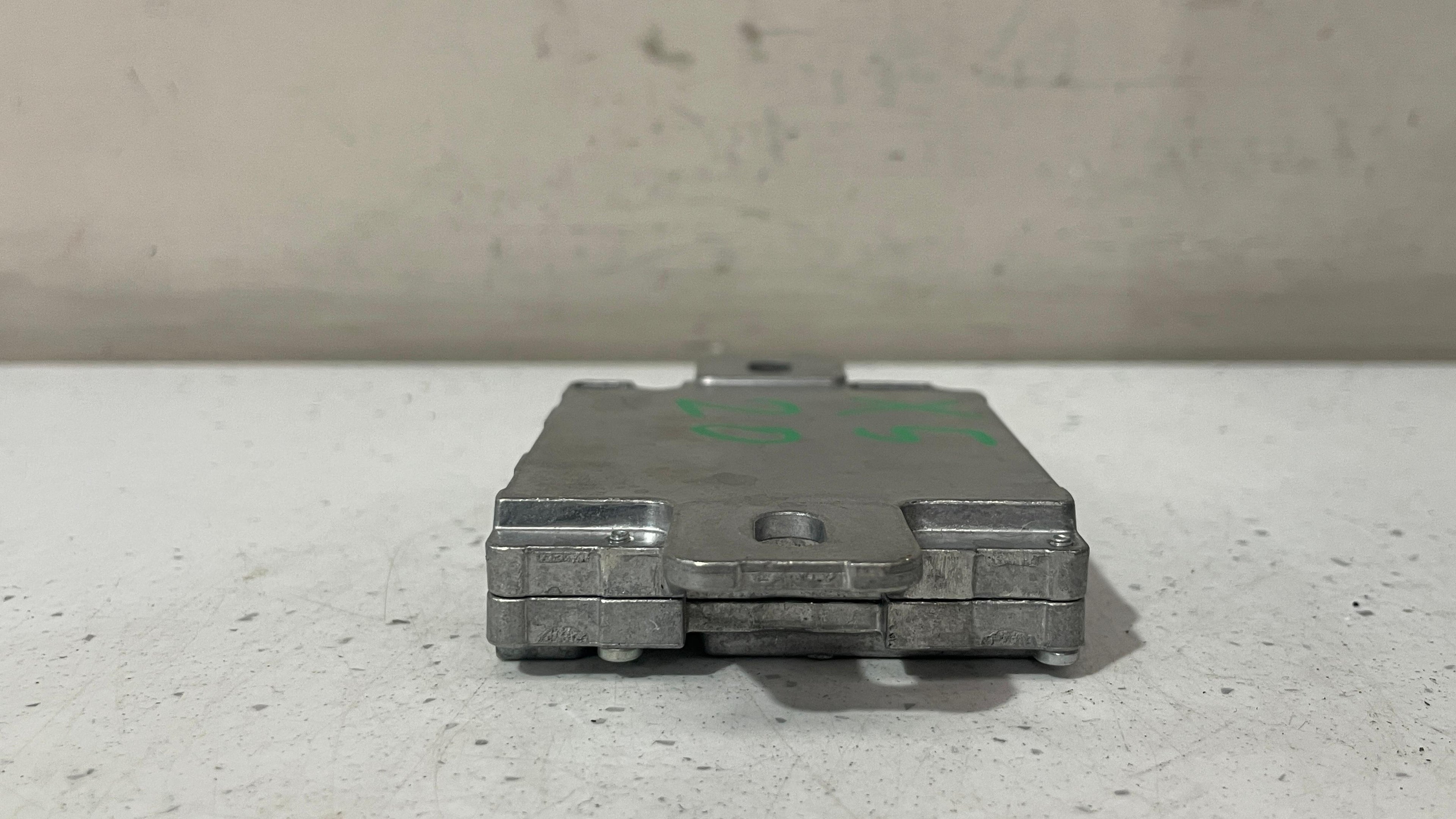 9878658-01 BMW X5 GENUINE LTE COMPENSATOR