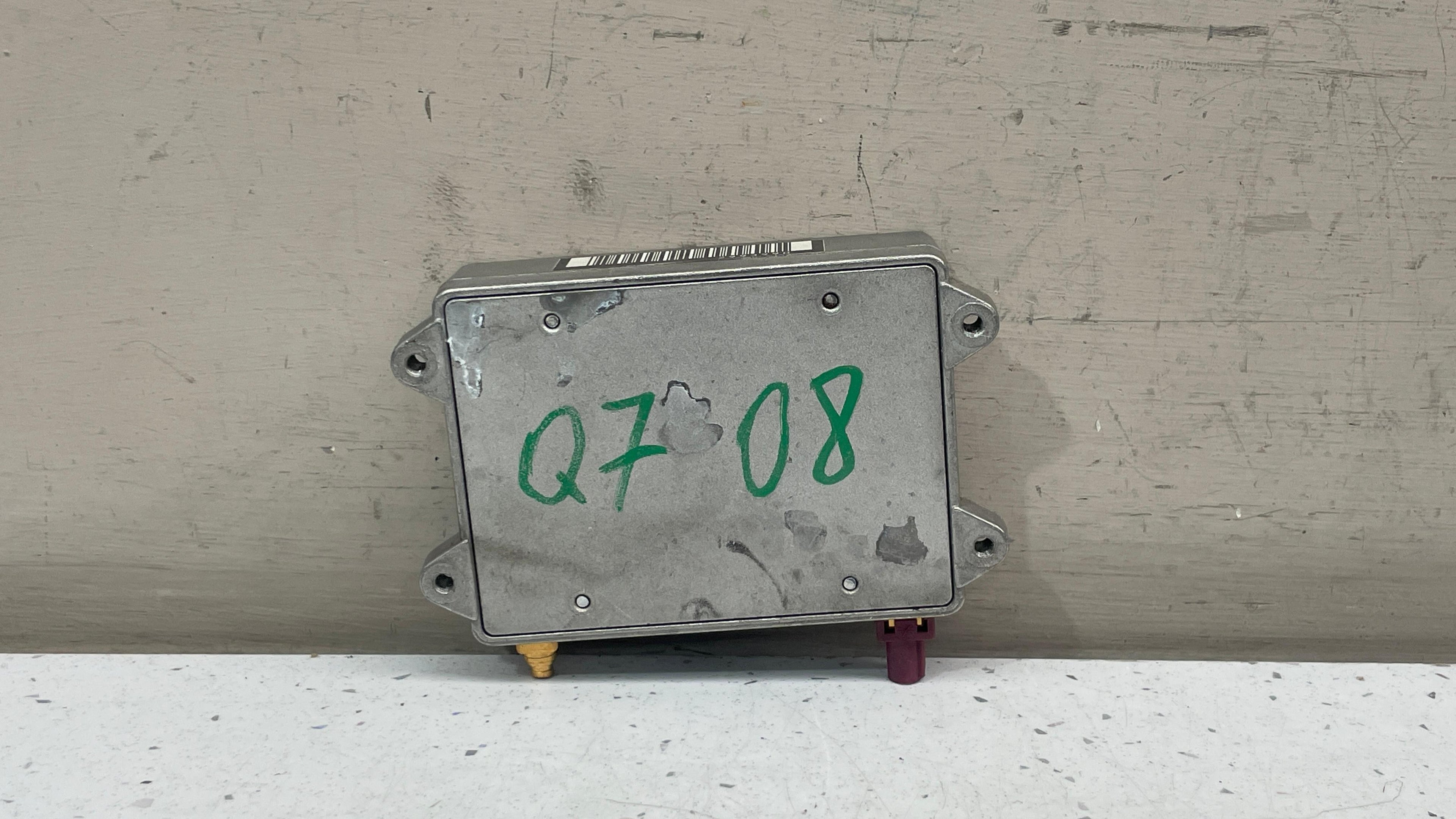 8E0035456C AUDI A6 ANTENNA AMPLIFIER CONTROL
