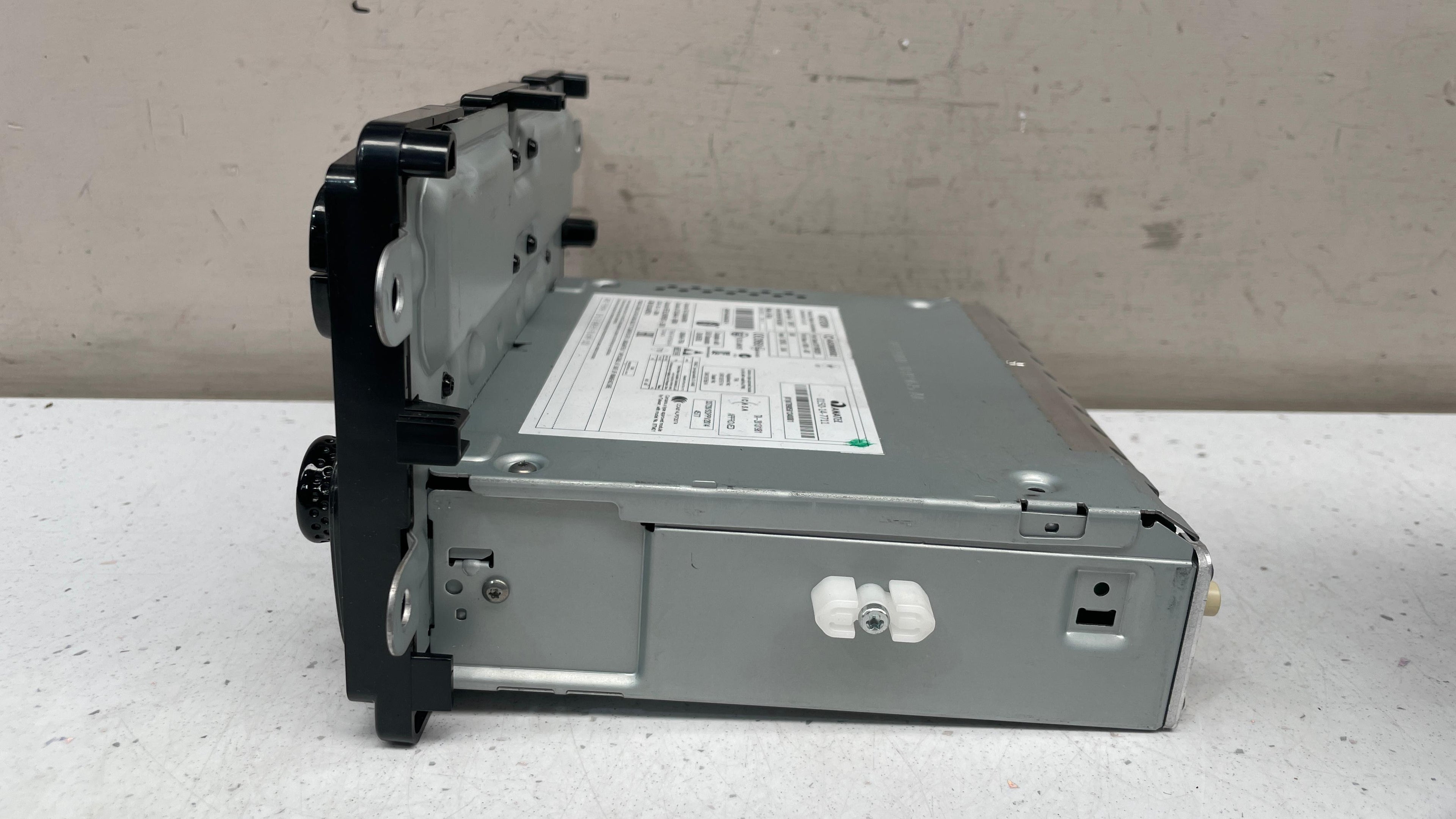 A4539008502 SMART FORTWO RADIO CD CONTROL UNIT