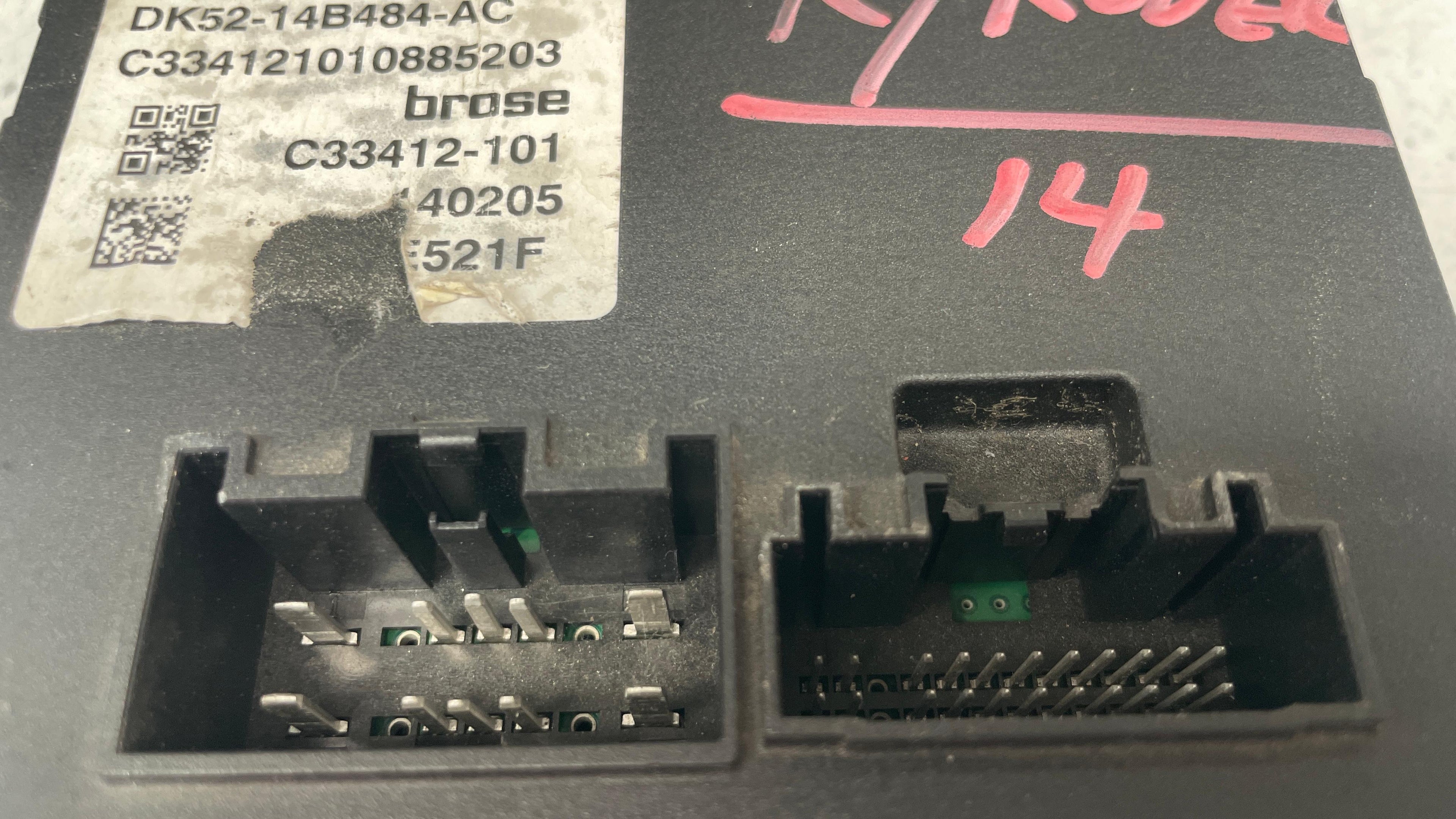 DK52-14B484-AC LAND ROVER BODY CONTROL MODULE UNIT