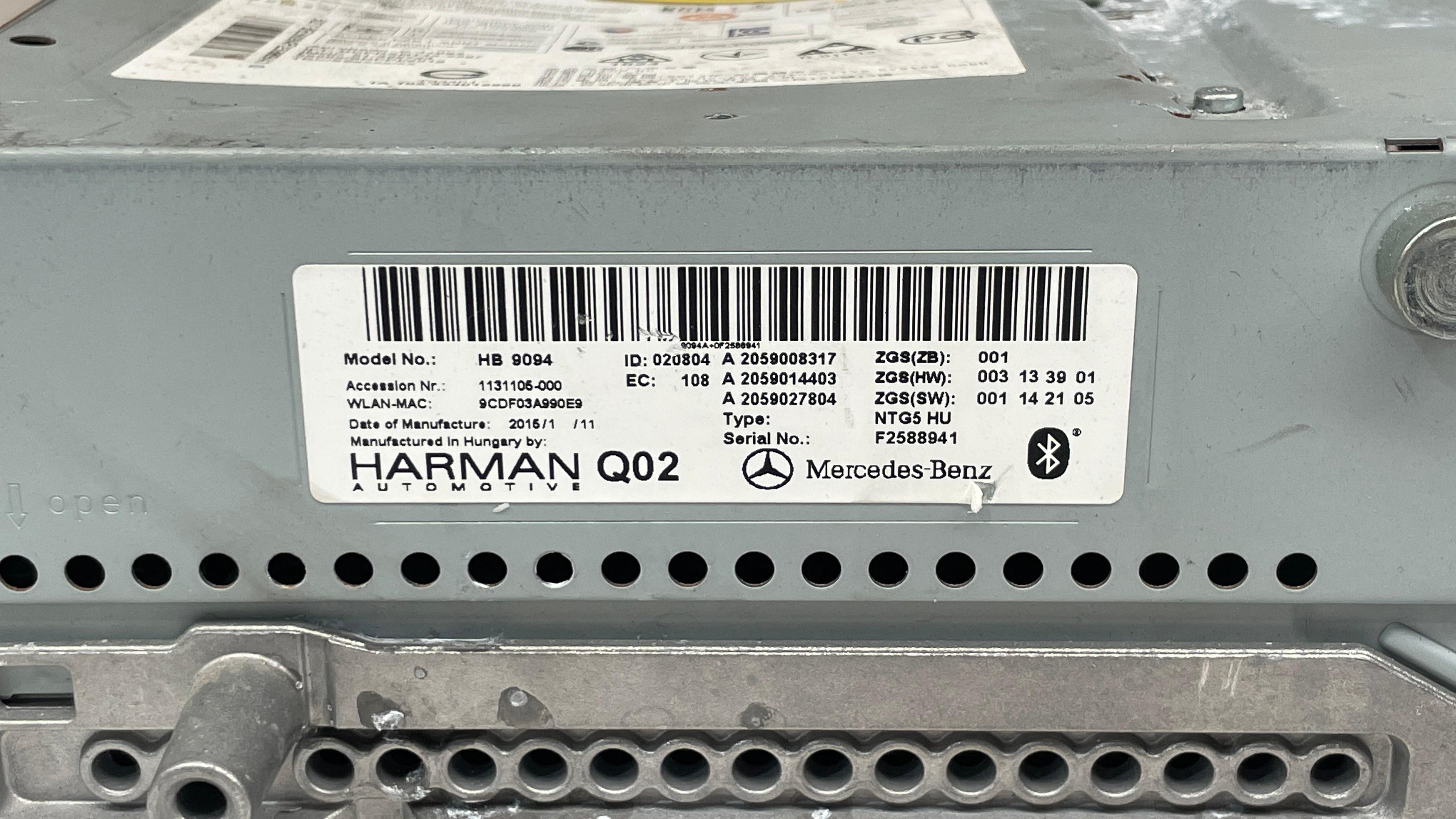 A2059008317 MERCEDES W205 RADIO COMMAND HEAD UNIT