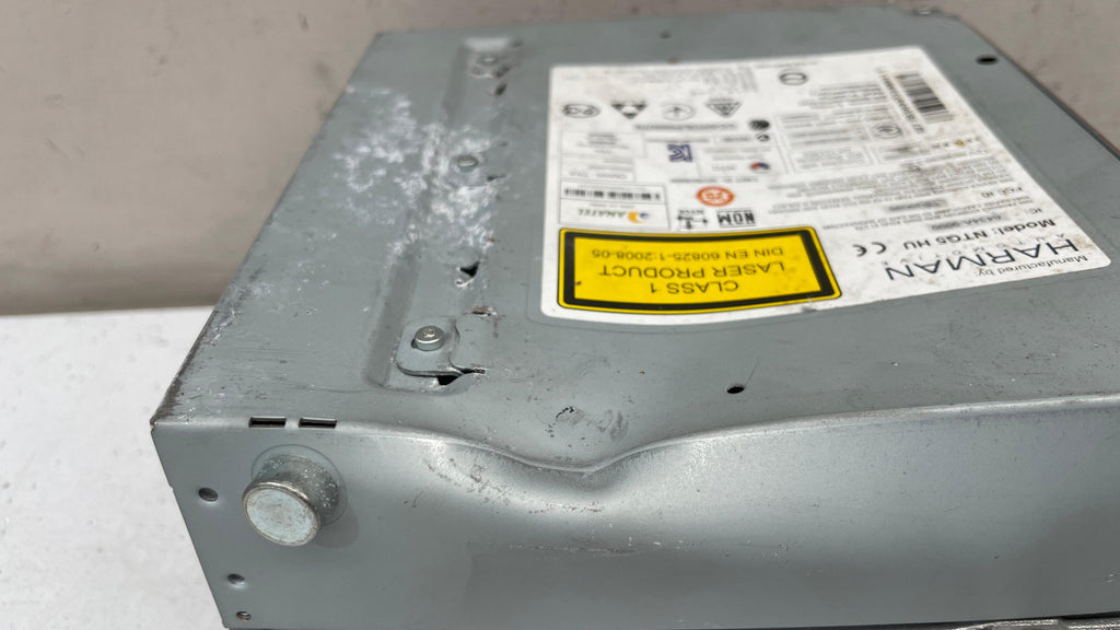 A2059008317 MERCEDES W205 RADIO COMMAND HEAD UNIT