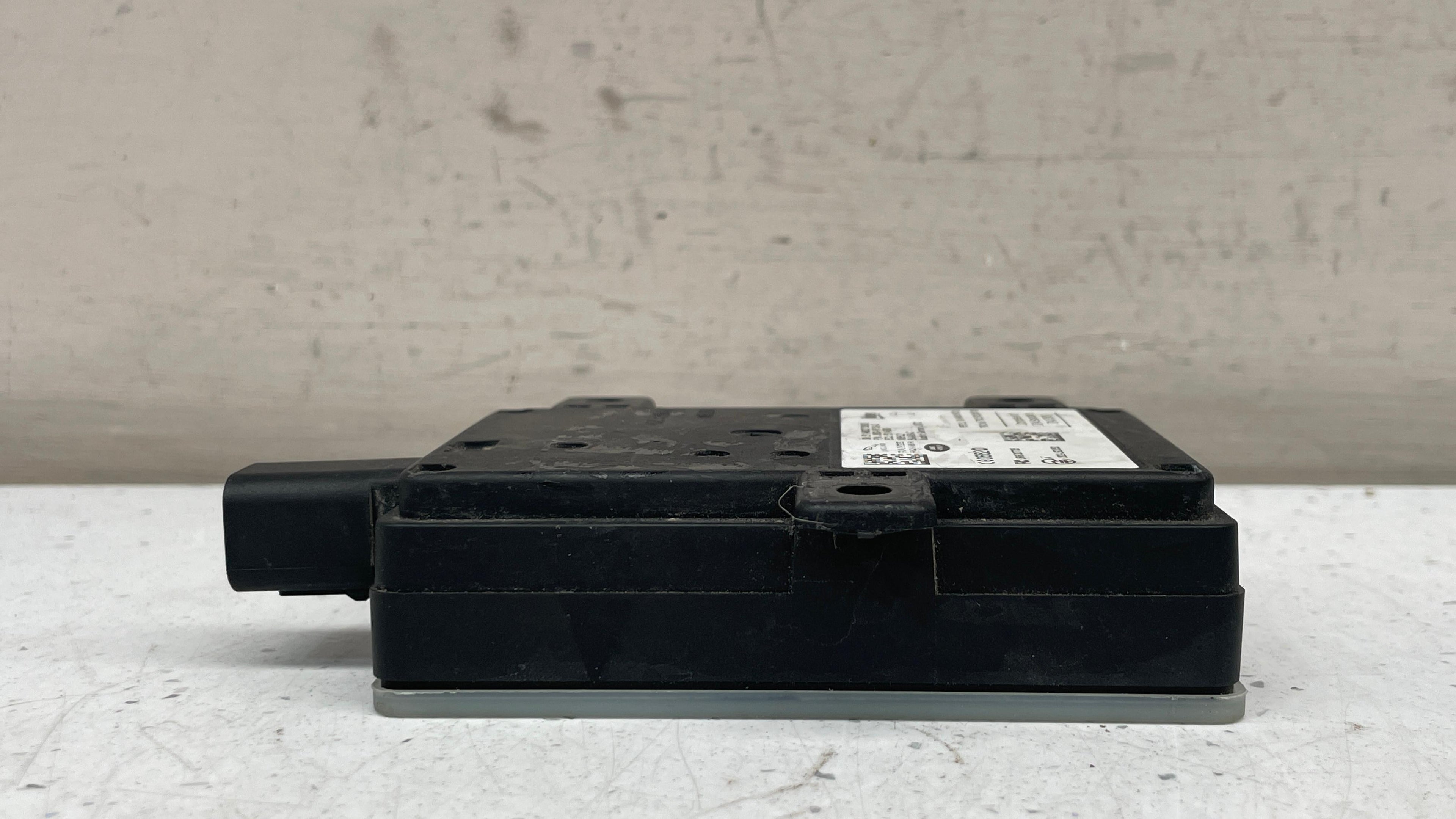 JX63-14F152-AD JAGUAR BLIND SPOT RADAR SENSOR