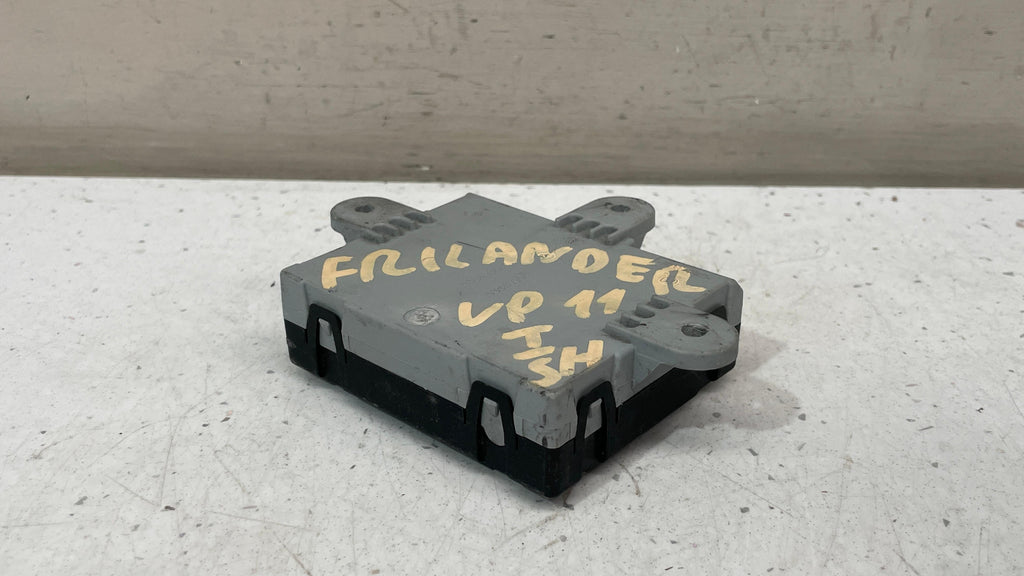 BJ3214D617AC LAND ROVER FREELANDER RIGHT FRONT DOOR MODULE ECU