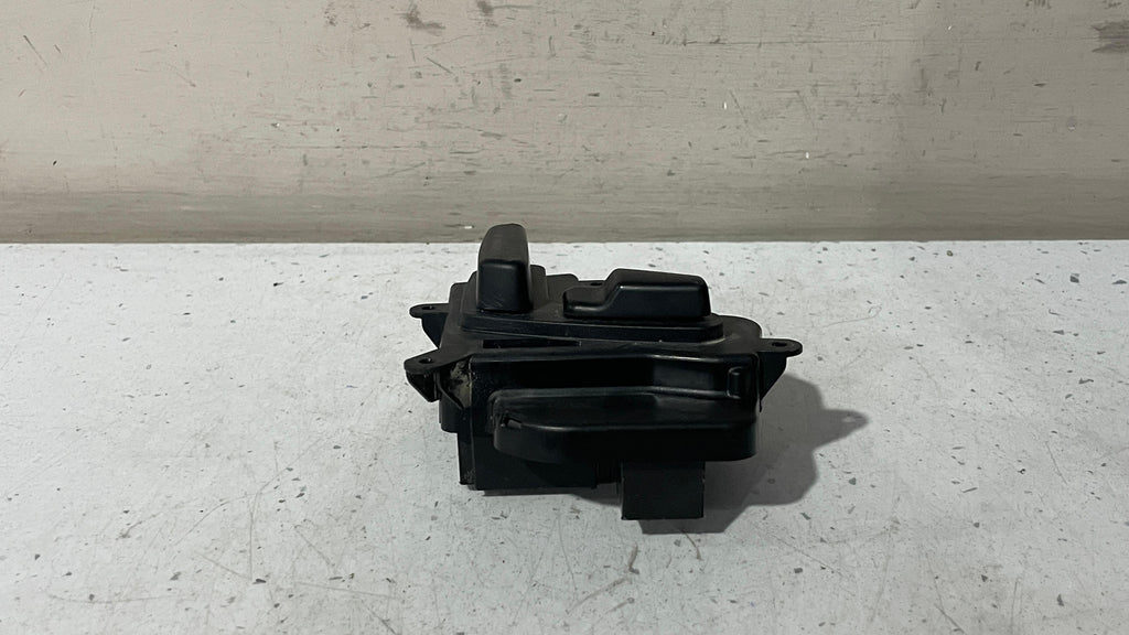 2118701010 MERCEDES W211 SWITCH SEAT ADJUSTMENT LEFT