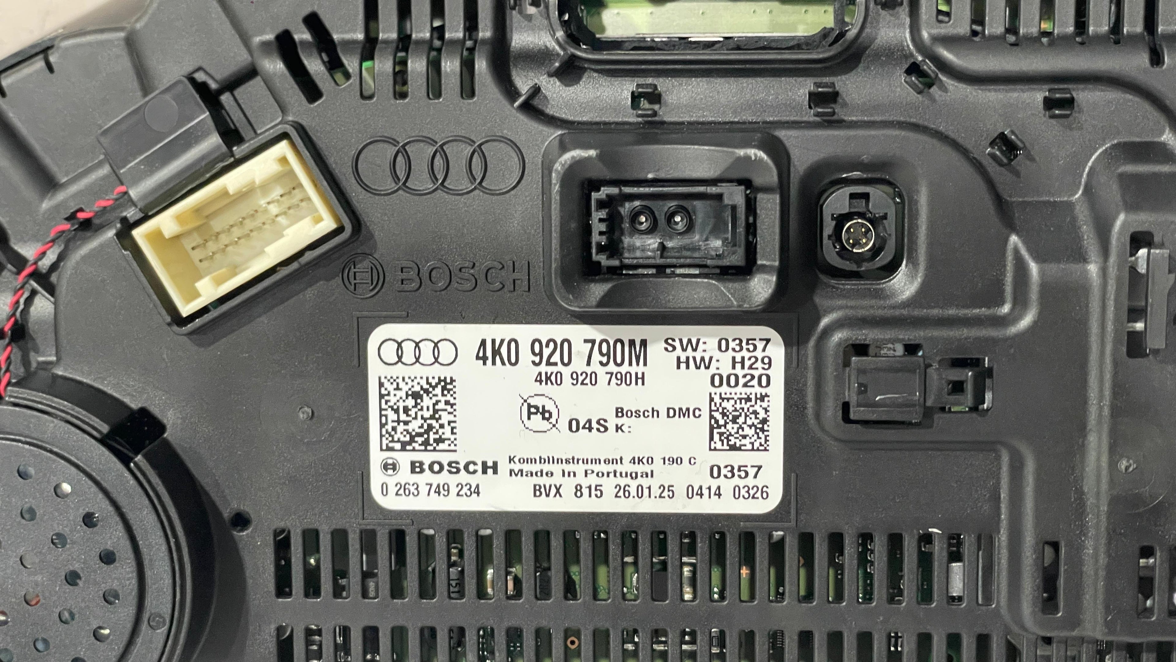 4K0920790M AUDI Q8 INSTRUMENT PANEL SPEEDOMETER