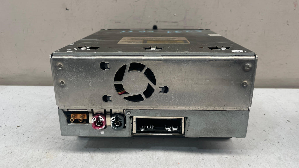 A2219006403 MERCEDES W221 RADIO HEAD UNIT NAVIGATION COMMAND