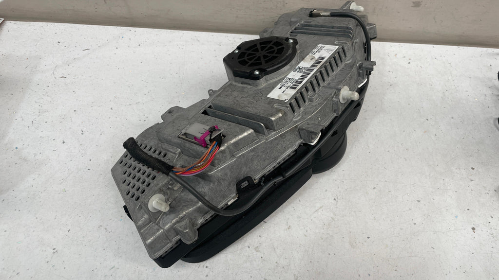 9Y0920936 PORSCHE CAYENNE SPEEDOMETER INSTRUMENT CLUSTER PANEL