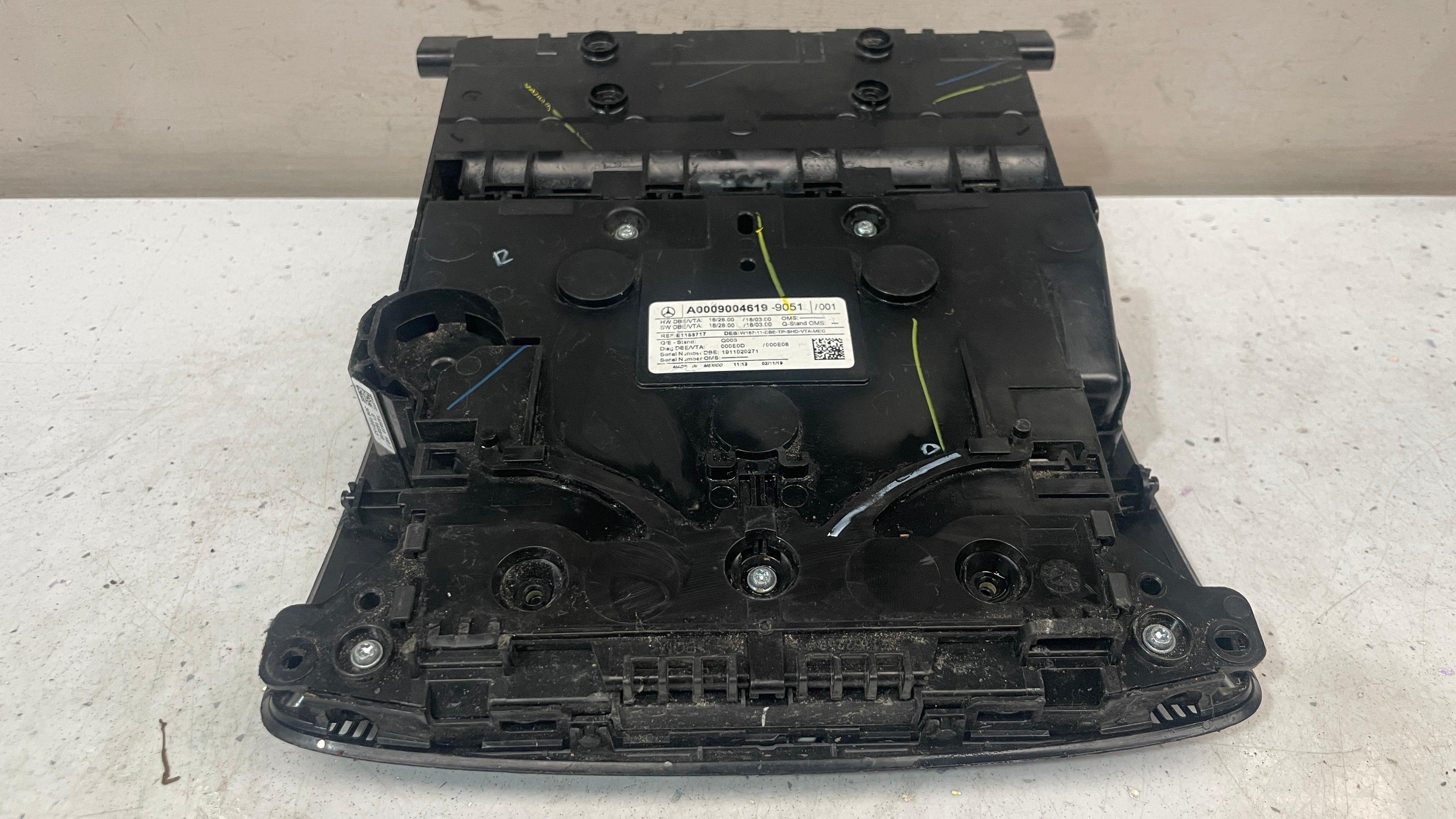 A0009004619 MERCEDES CLA W177 HEADLIGHT LIGHT SWITCH PANEL