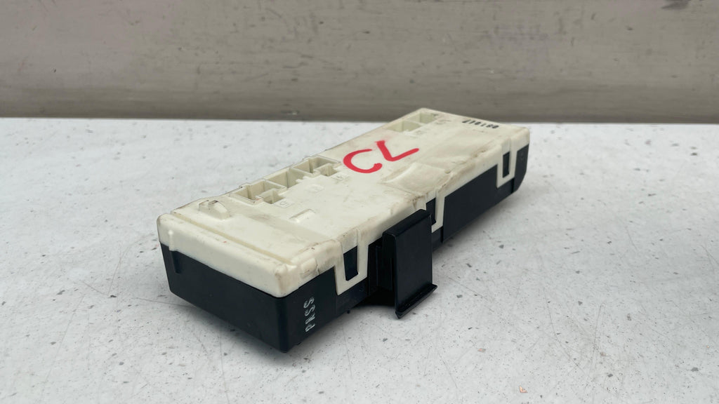 A2218703995 MERCEDES CL TRUNK RELEASE CONTROL MODULE