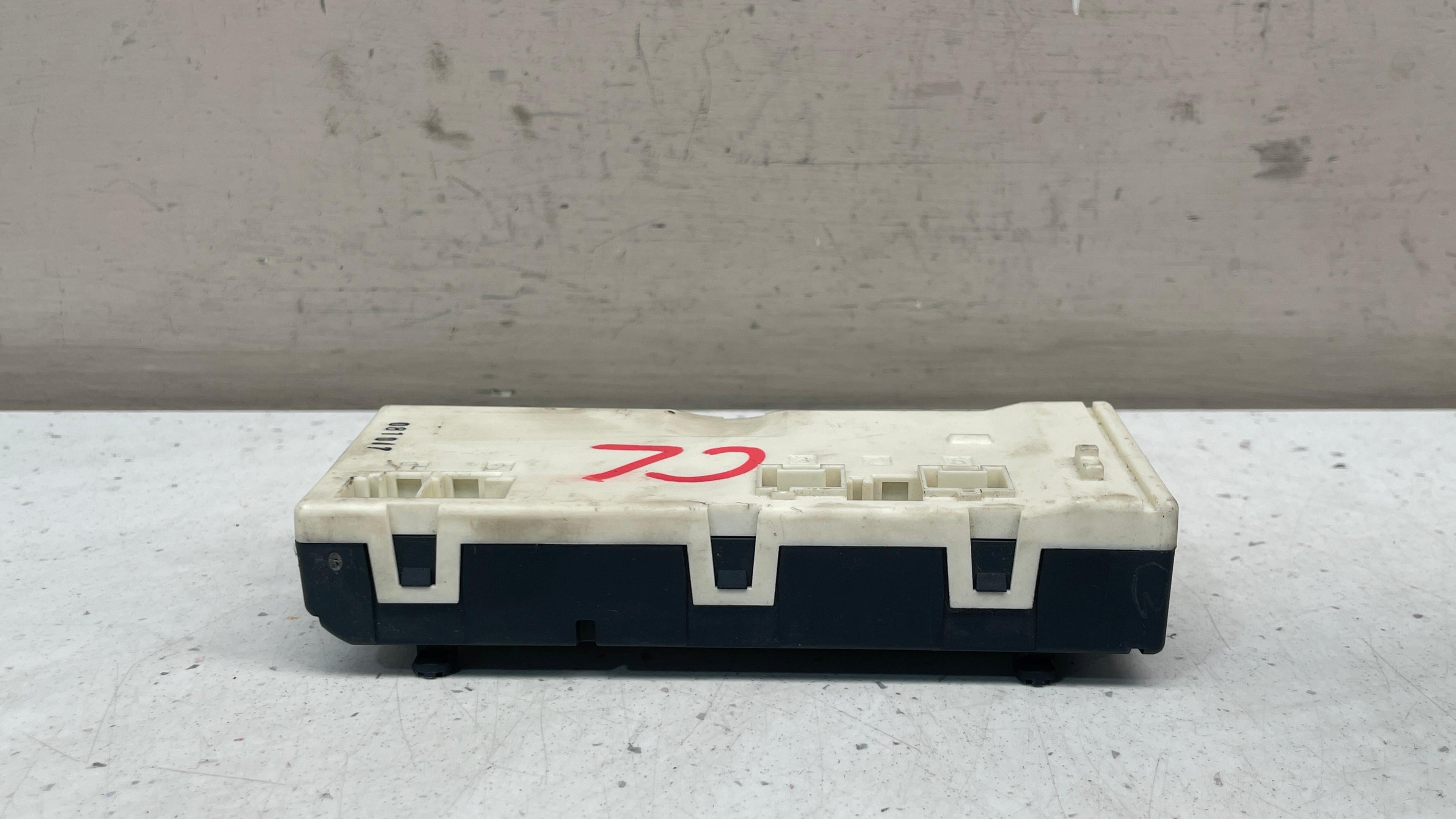 A2218703995 MERCEDES CL TRUNK RELEASE CONTROL MODULE