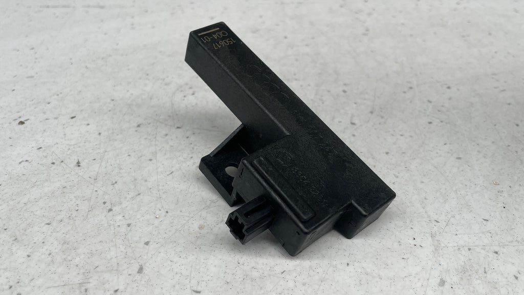 8K0907247  AUDI A8 ANTENNA KEYLESS ENTRY
