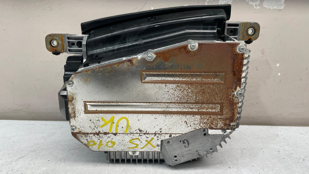 6230-9230003 BMW X5 E70 NAVIGATION DASHBOARD SCREEN