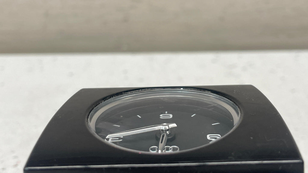 4H0919204M AUDI A8 DASH ANALOG CLOCK TIME