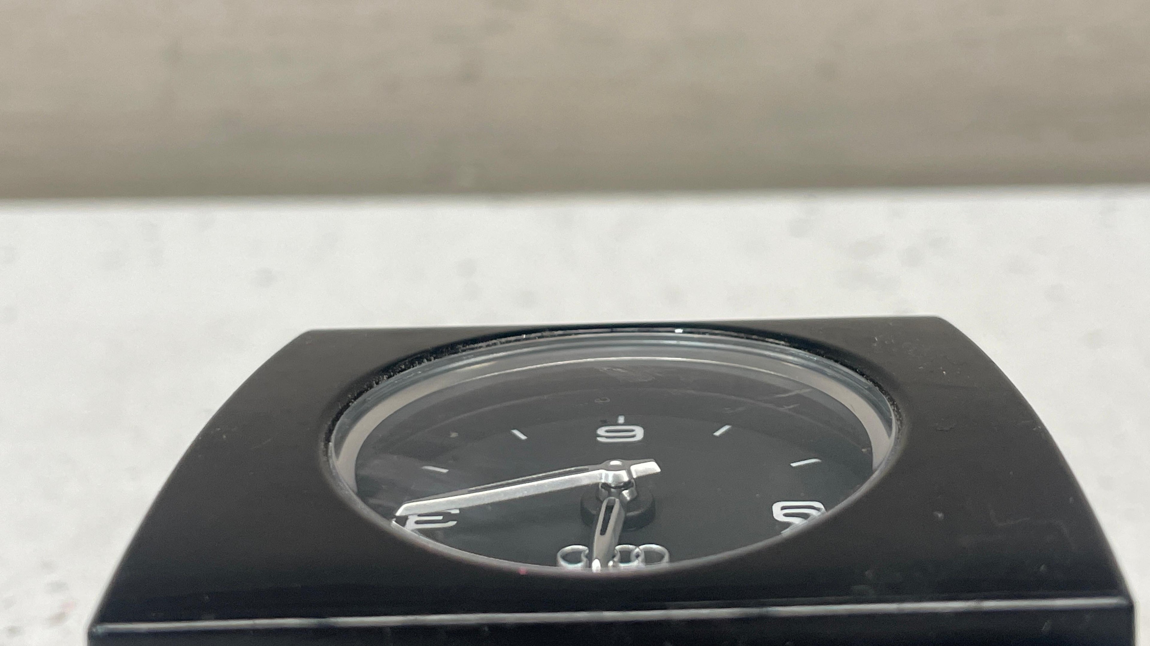 4H0919204M AUDI A8 DASH ANALOG CLOCK TIME