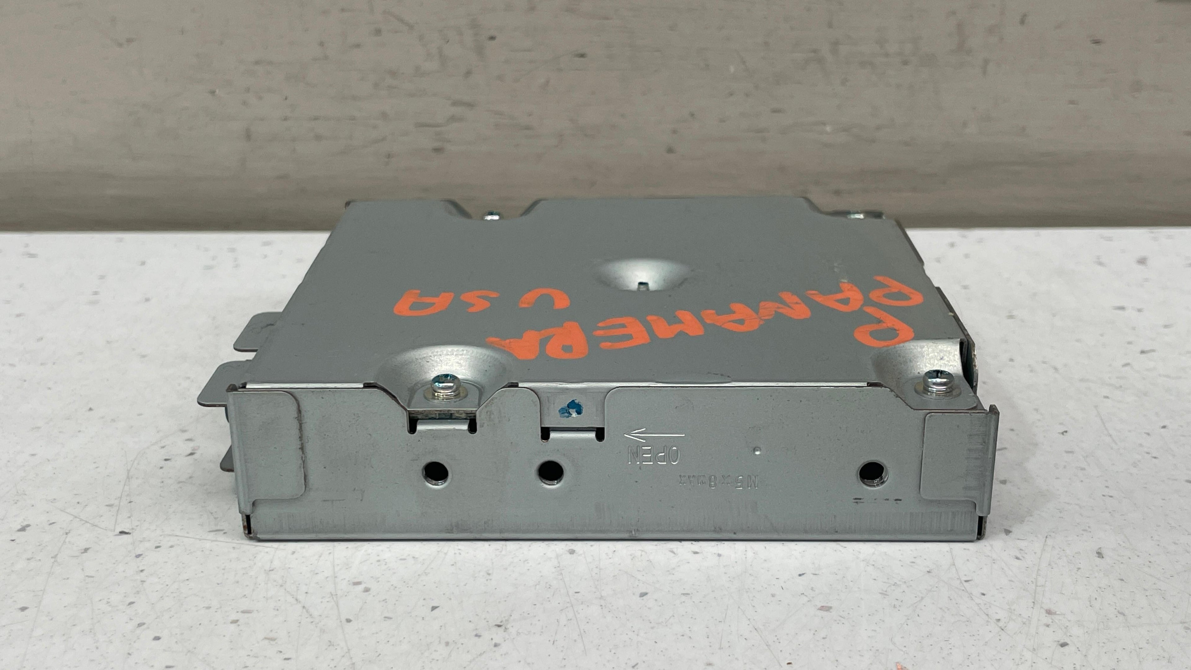97061873302 PORSCHE PANAMERA REAR VIEW BACKUP CAMERA