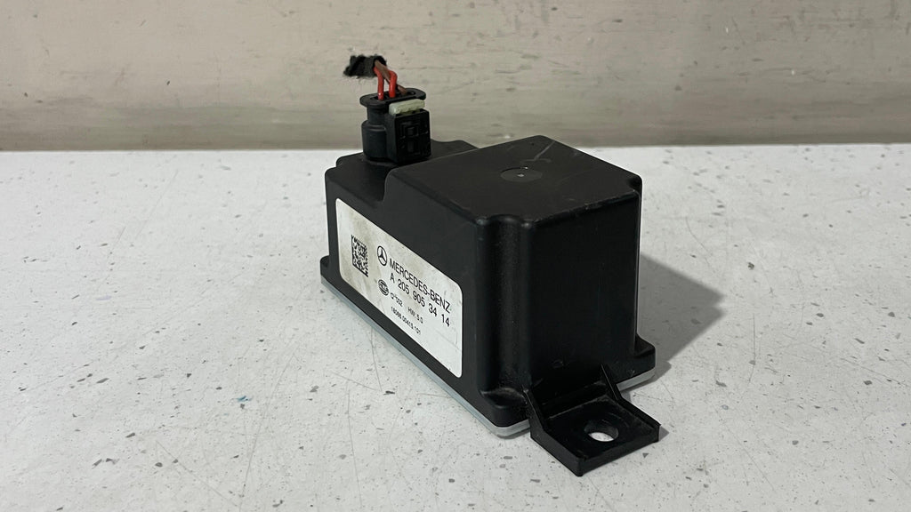A2059053414 MERCEDES VOLTAGE CONVERTER AUXILIARY BATTERY CONTROL UNIT